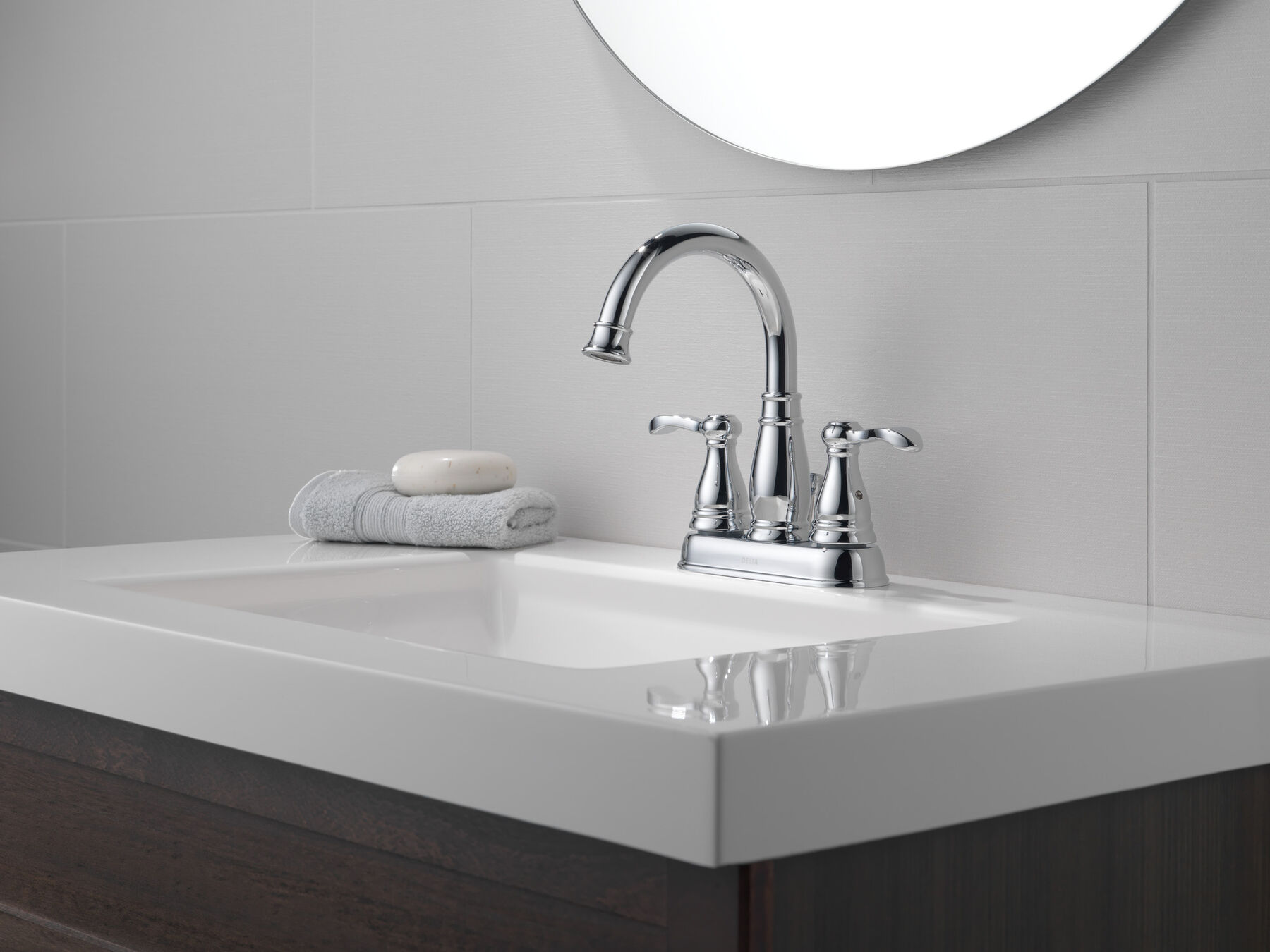 Llave para baño de combinación con dos manijas, imagen 1