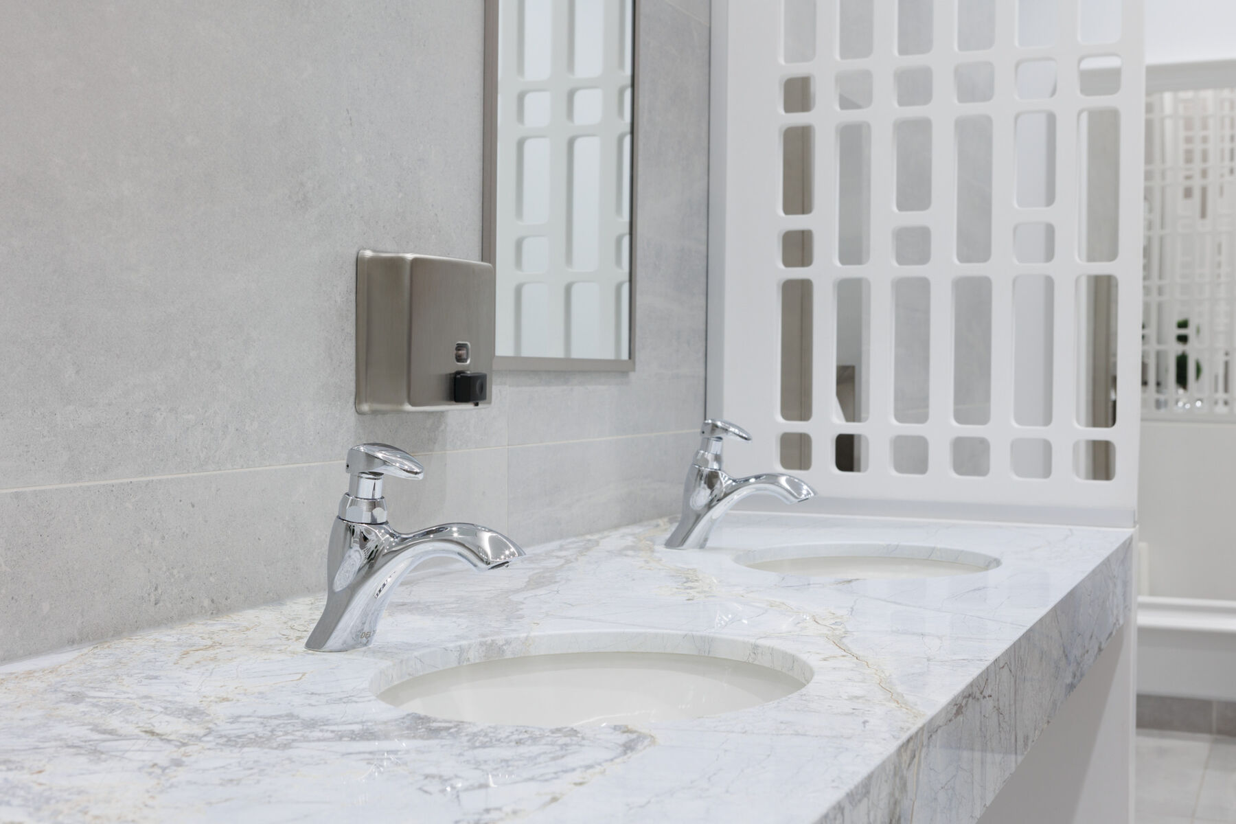 Single Hole Metering Slow-Close Bathroom Faucet, image 9