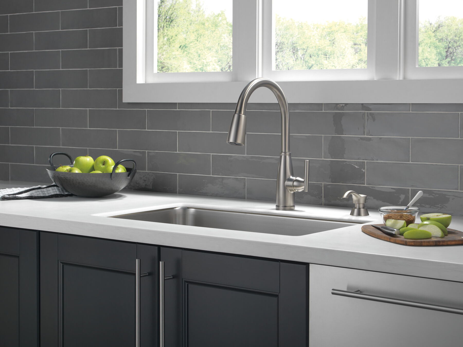 Llave para cocina monomando extensible con dispensador de jabón y tecnología ShieldSpray, imagen 7