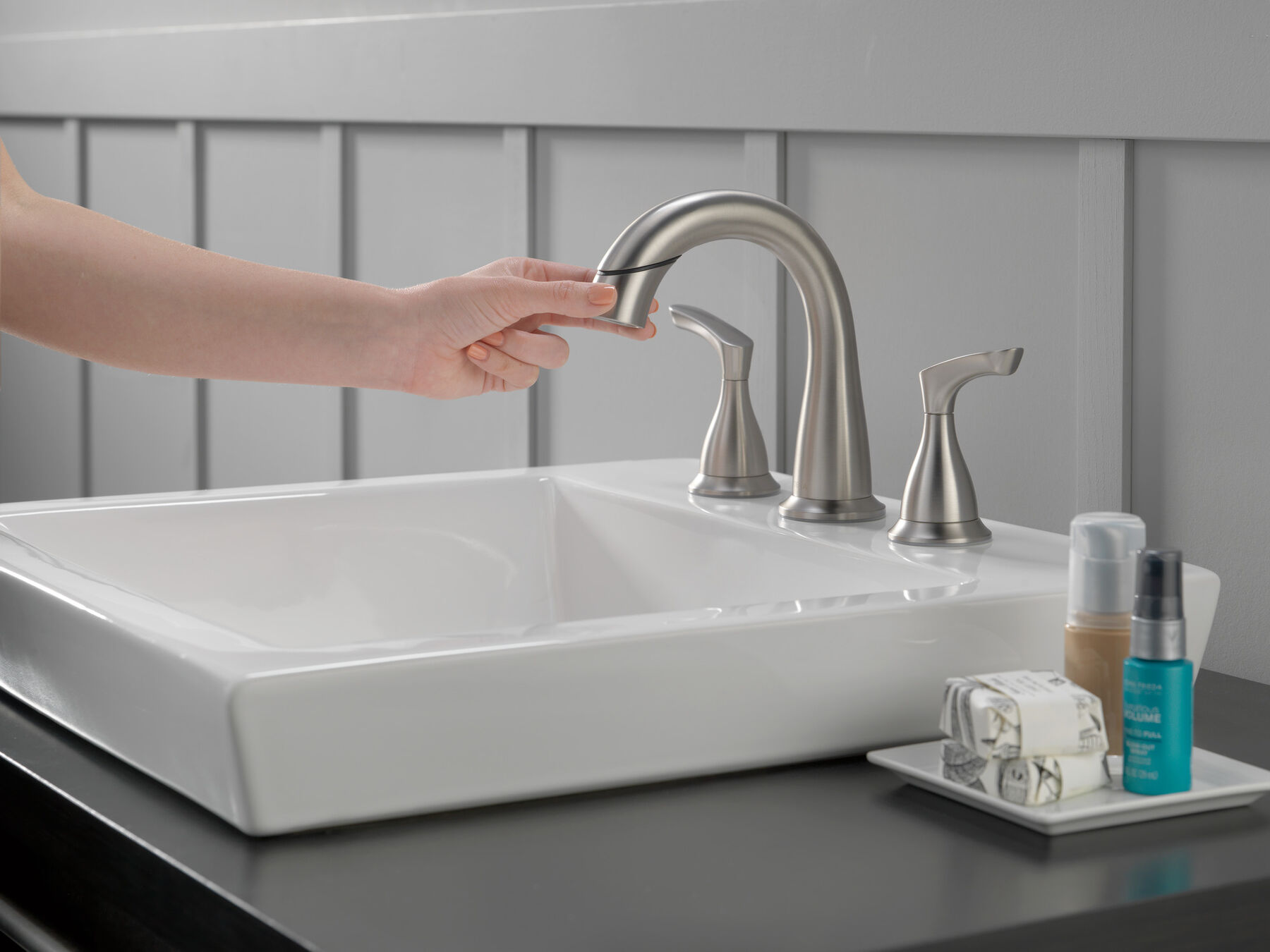 Llave para baño extensible independiente de dos manijas, imagen 6
