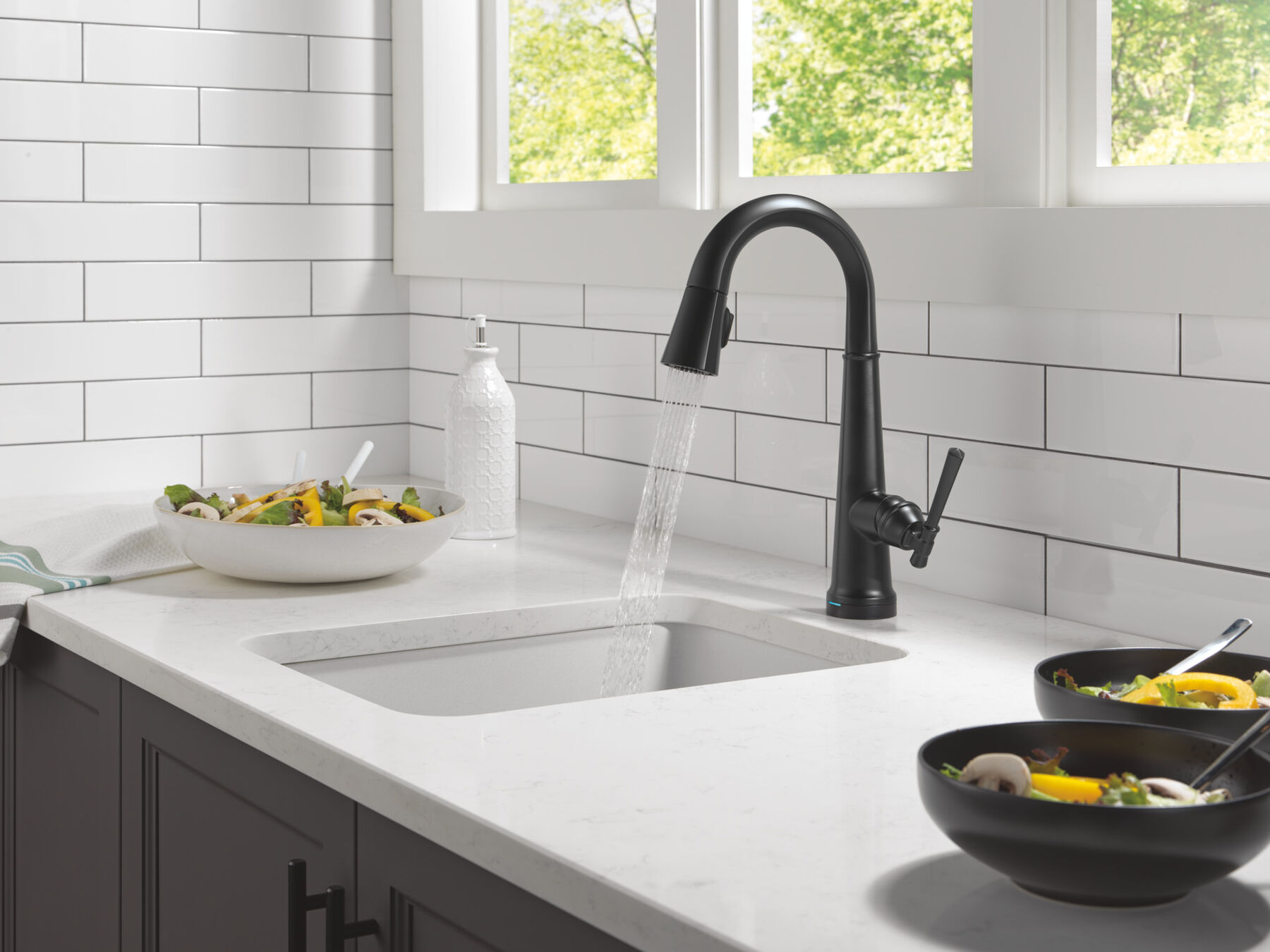 Touch2O® Bar / Prep Faucet with Touchless Technology, image 12