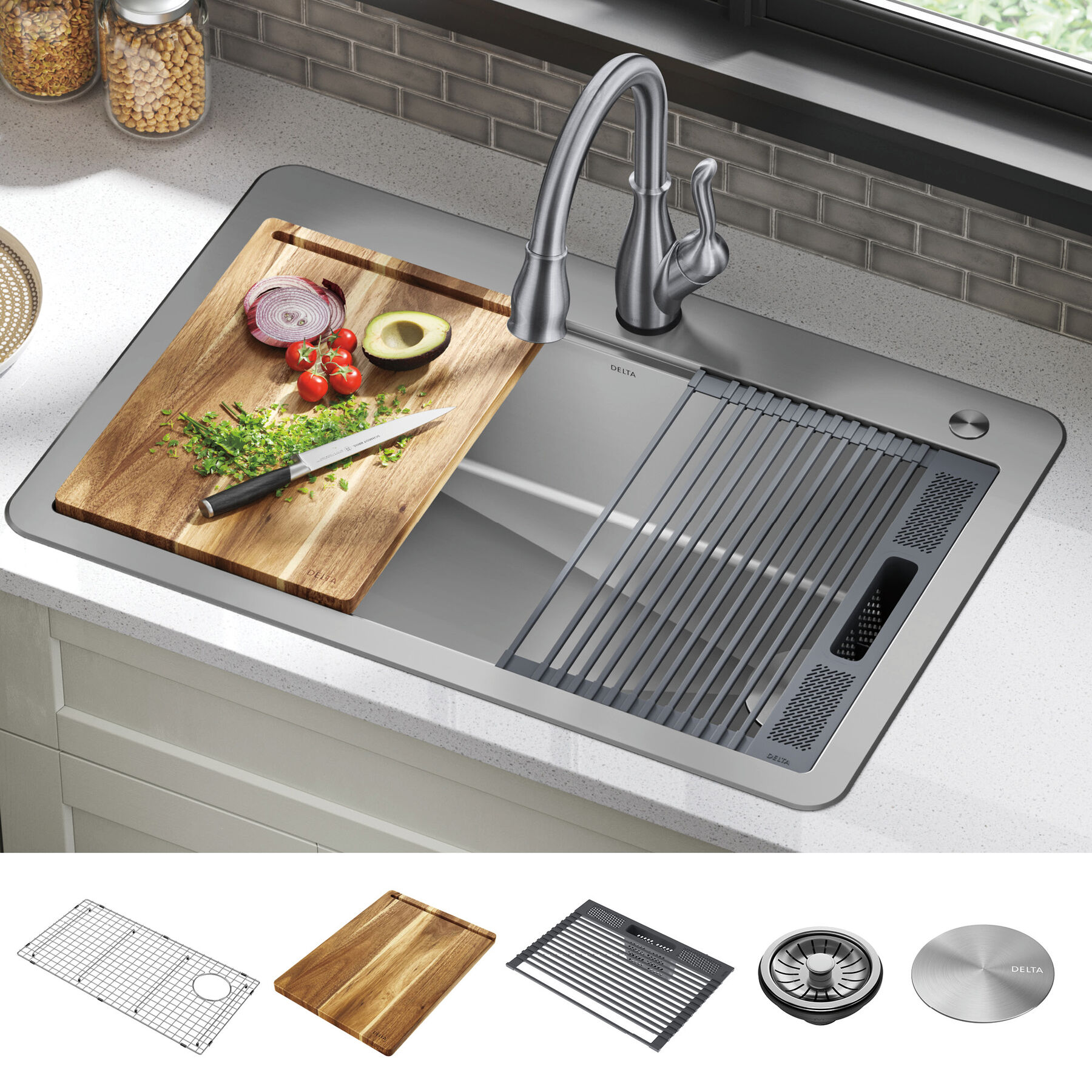 Lavabo de cocina tipo estación de trabajo con un receptáculo de acero inoxidable de 33" de montaje superior encastrado, con reborde WorkFlow™ y accesorios, imagen 40