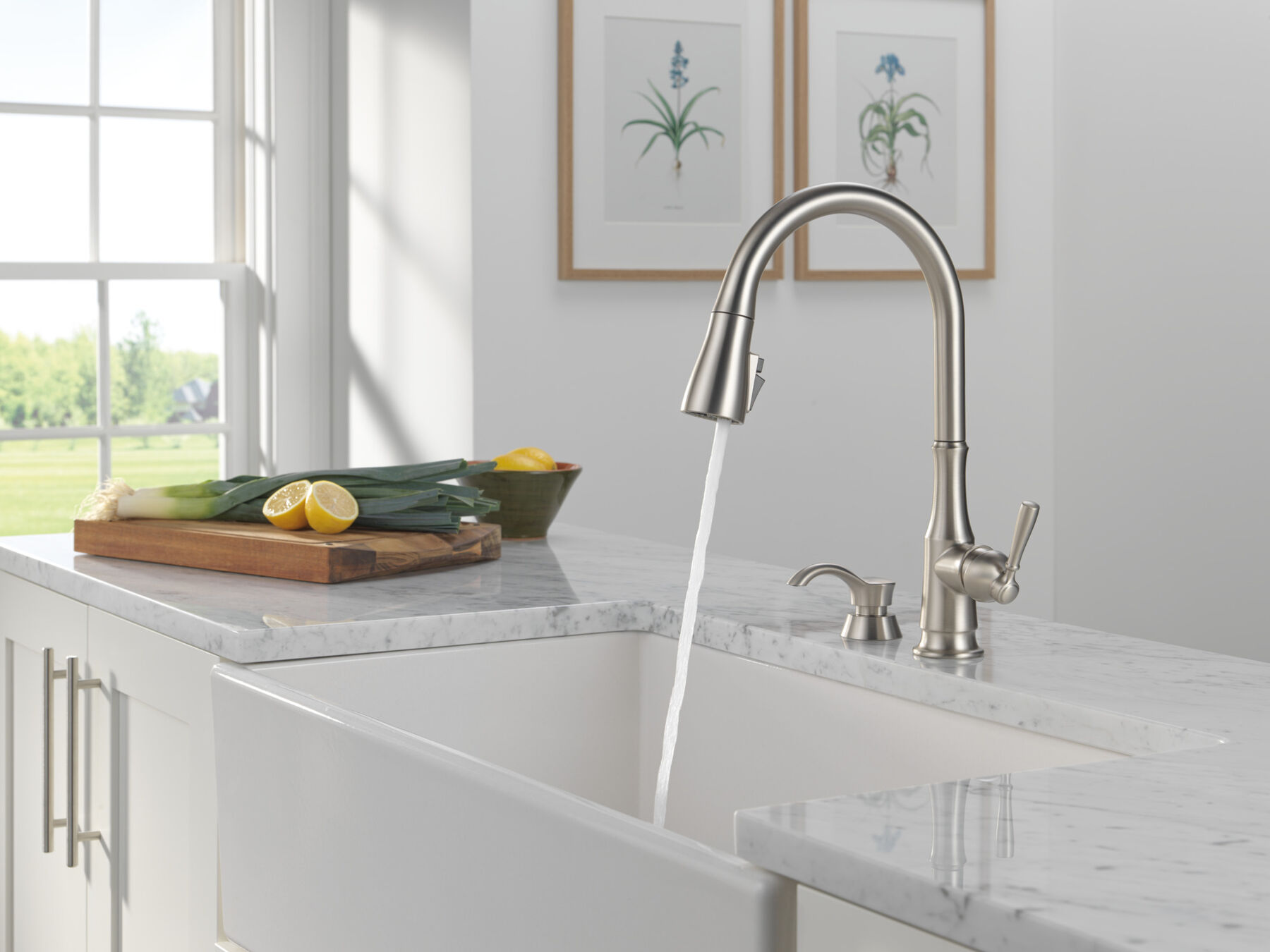 Llave para cocina monomando extensible con dispensador de jabón y tecnología ShieldSpray, imagen 8