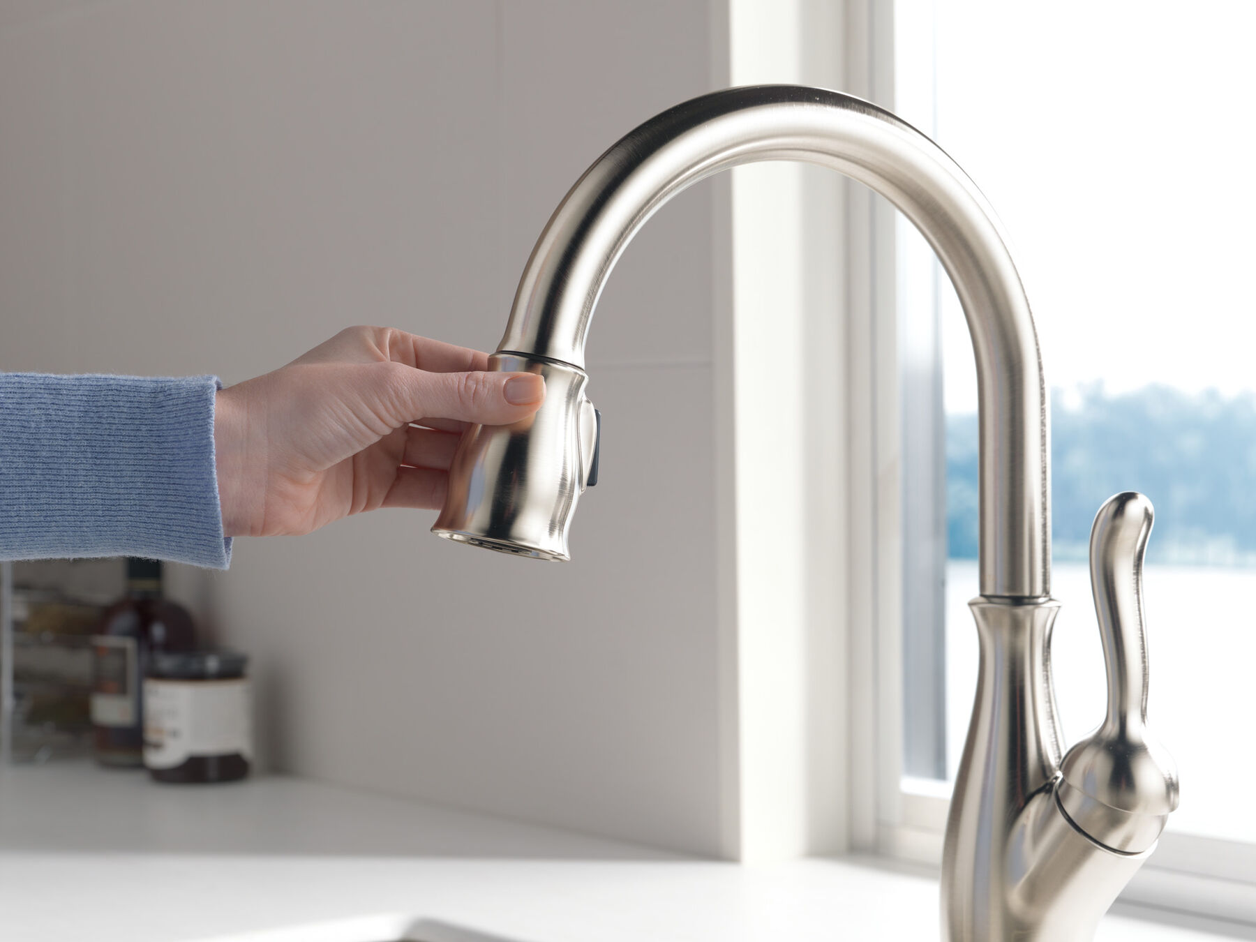 Kitchen Single Handle Pull Down Faucet, image 9