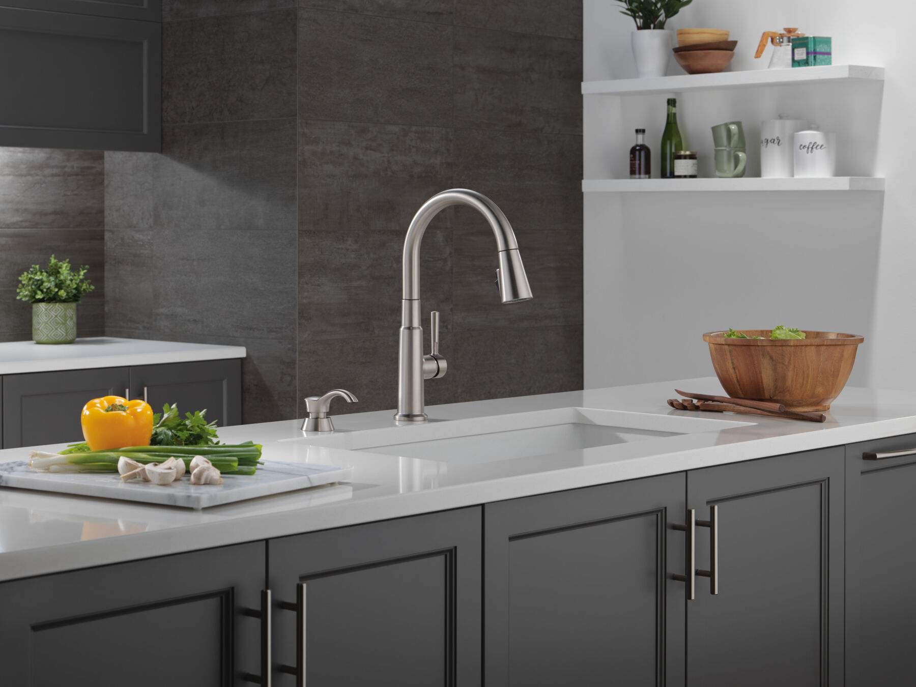 Llave para cocina monomando extensible con dispensador de jabón y tecnología ShieldSpray®, imagen 10