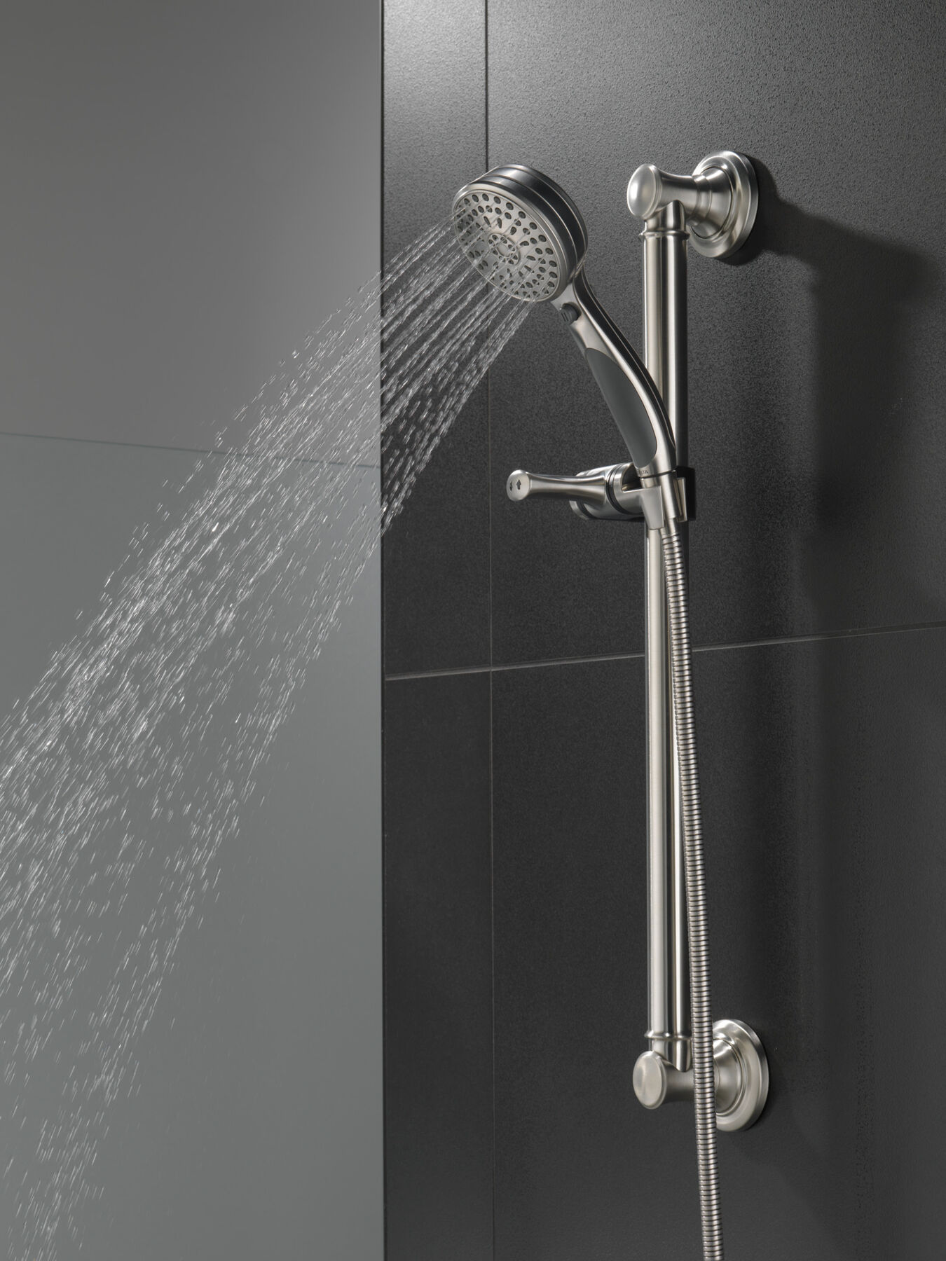 Ducha manual de 9 ajustes ActivTouch® con barra deslizante/barra de sujeción estilo tradicional (producto recertificado), imagen 3