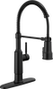 Llave para cocina extensible de una manija con tubo de salida con muelle