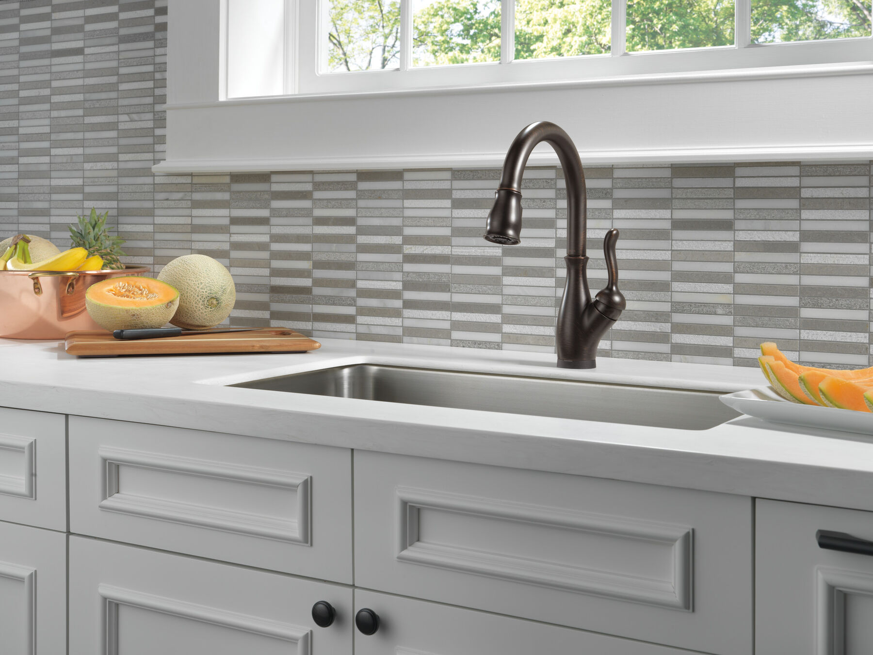VoiceIQ® Single Handle Pull-Down Faucet with Touch<sub>2</sub>O® Technology, image 10
