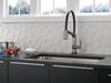 Llave monomando para cocina con manguera expuesta y tecnología Touch<sub>2</sub>O