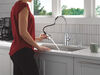 Llave para cocina monomando extensible con dispensador de jabón y tecnología ShieldSpray®