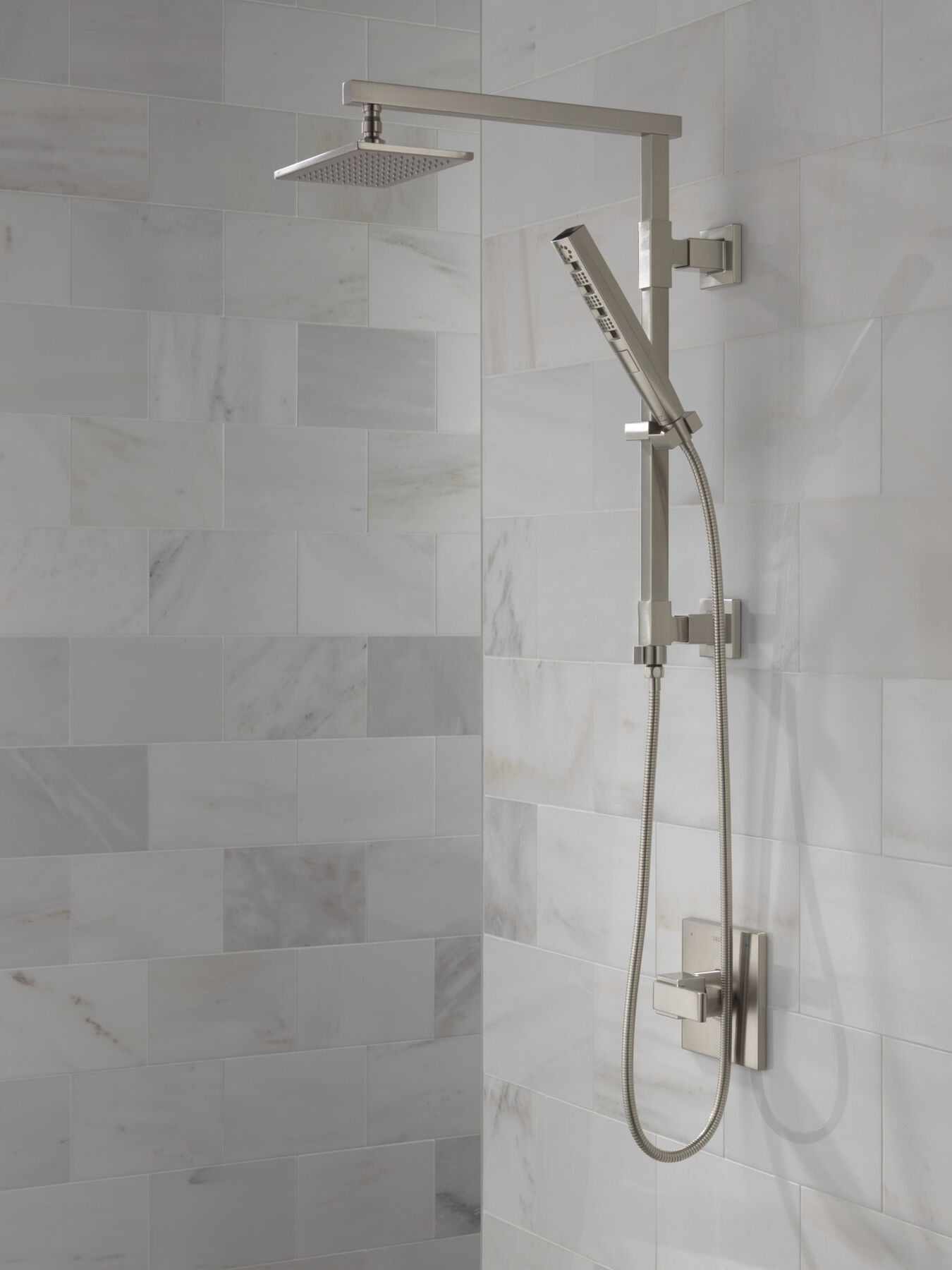 Emerge® 18" Angular Shower Column, image 8