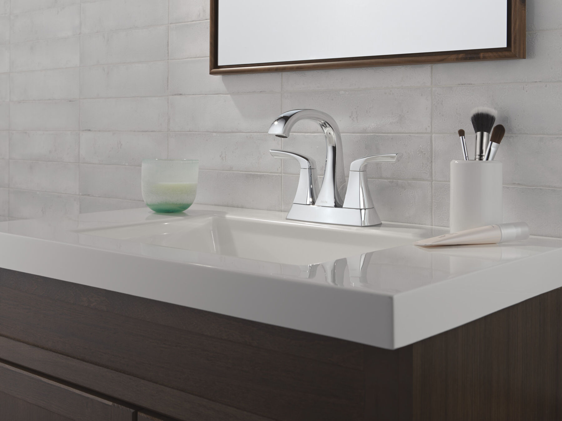 Llave para baño de combinación con dos manijas, imagen 4