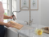 Llave para cocina monomando extensible con dispensador de jabón y tecnología ShieldSpray