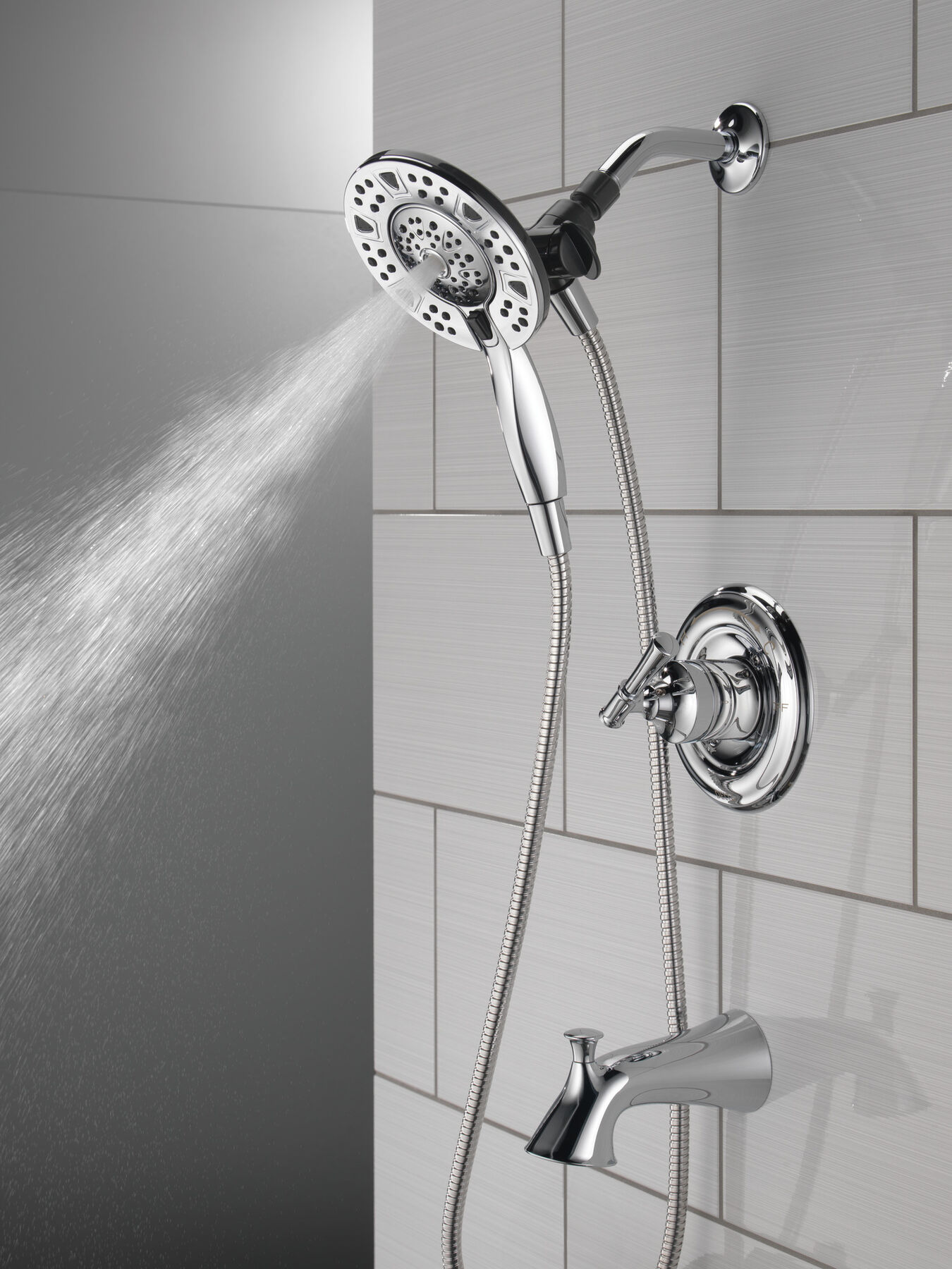 Ducha y bañera Monitor serie 14 con ducha dos en uno WaterSense In2ition, imagen 8