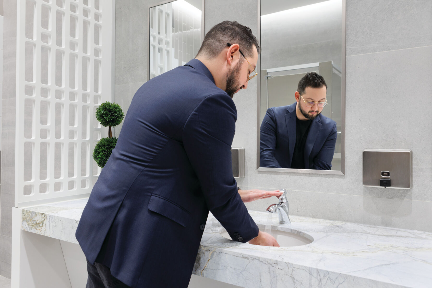 Single Hole Metering Slow-Close Bathroom Faucet, image 16