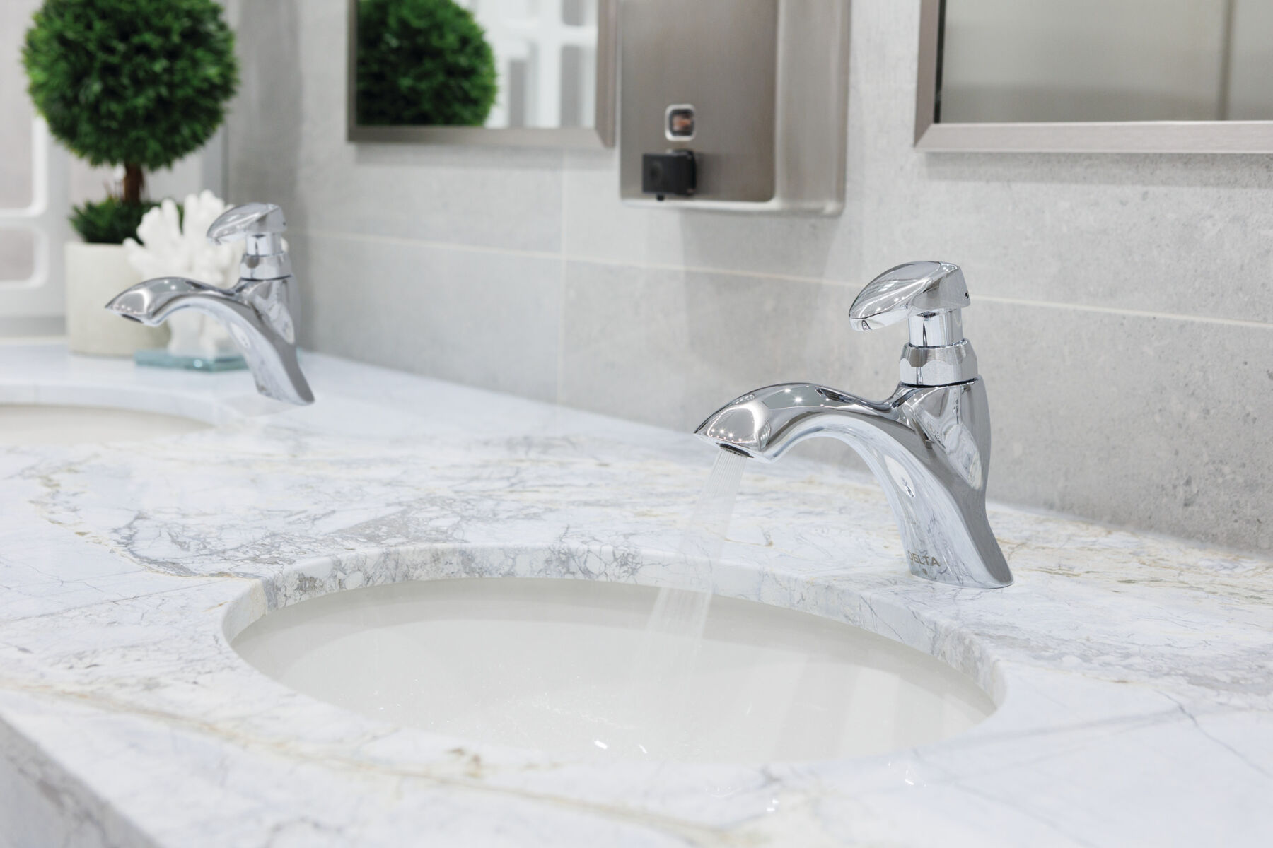 Single Hole Metering Slow-Close Bathroom Faucet, image 5