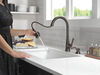 Llave para cocina monomando extensible con dispensador de jabón y tecnología ShieldSpray®