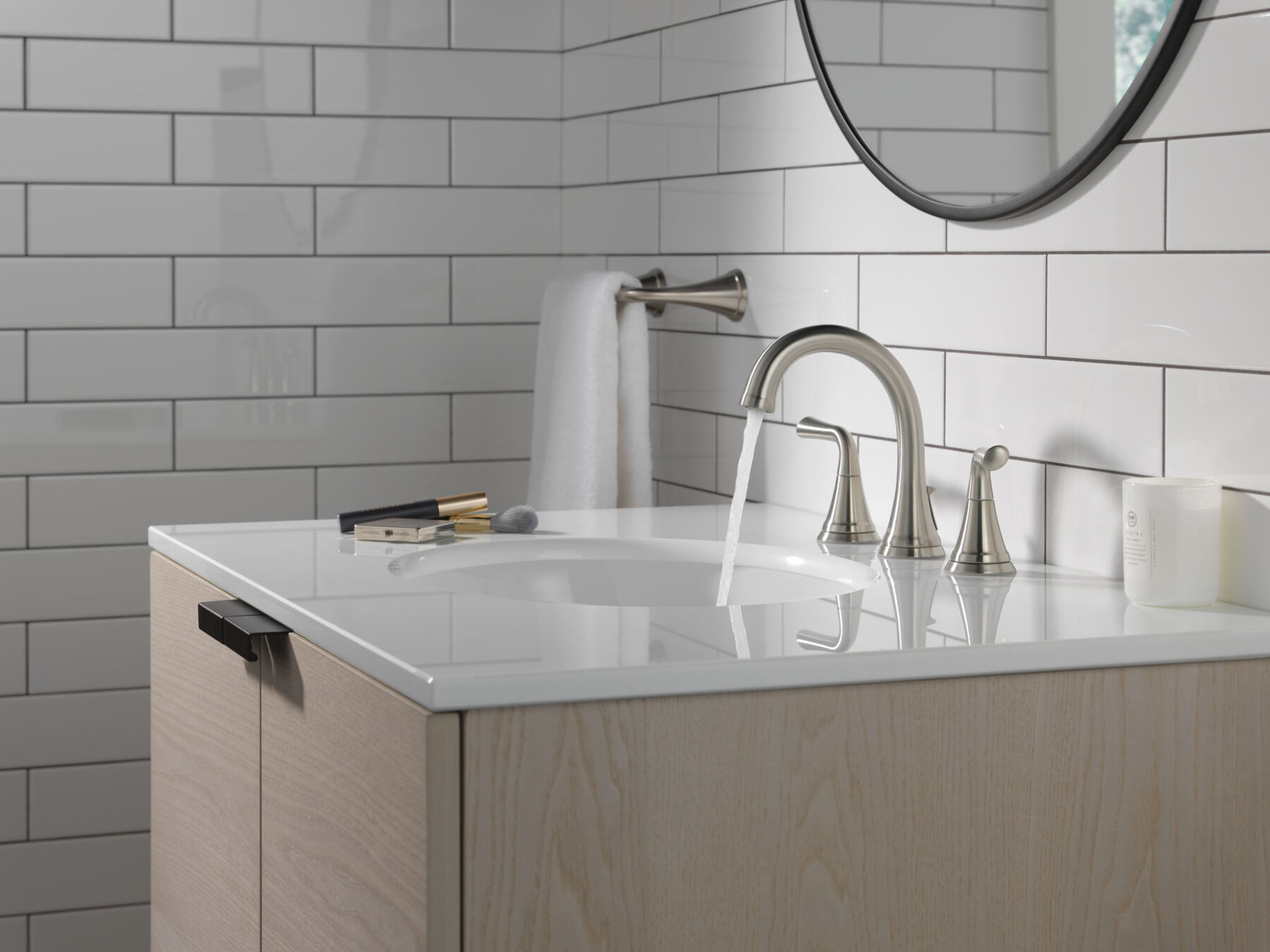 Llave para baño de extensión con dos manijas, imagen 1
