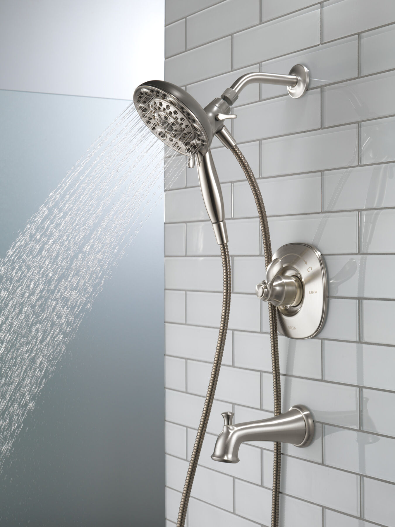 Monitor® 14 Series Tub and Shower with WaterSense® In2ition® Two-in-One Shower (Recertified), image 7