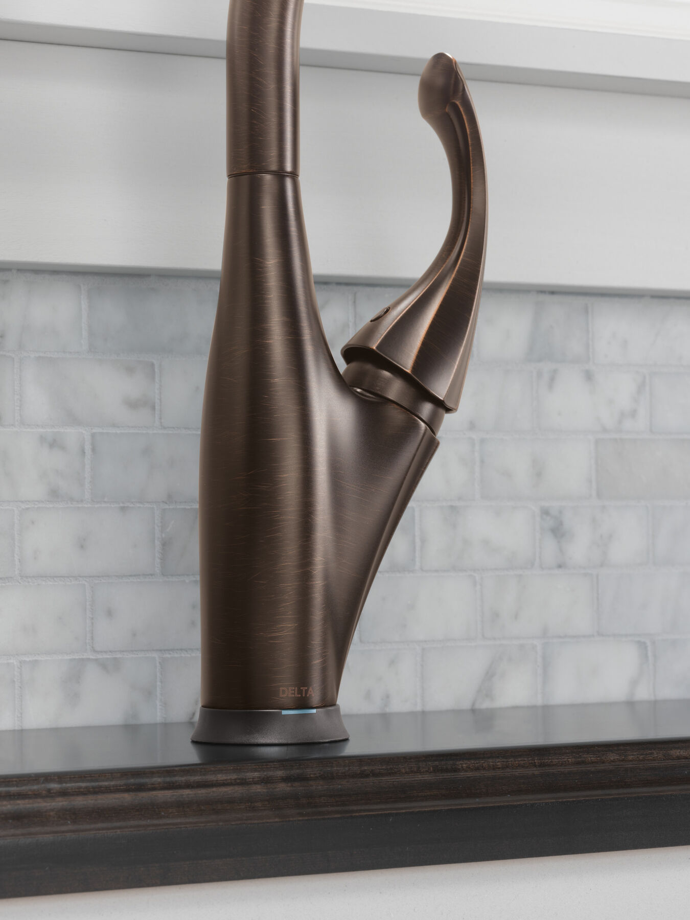Llave para cocina monomando extensible con tecnologías Touch<sub>2</sub>O® y ShieldSpray®, imagen 1