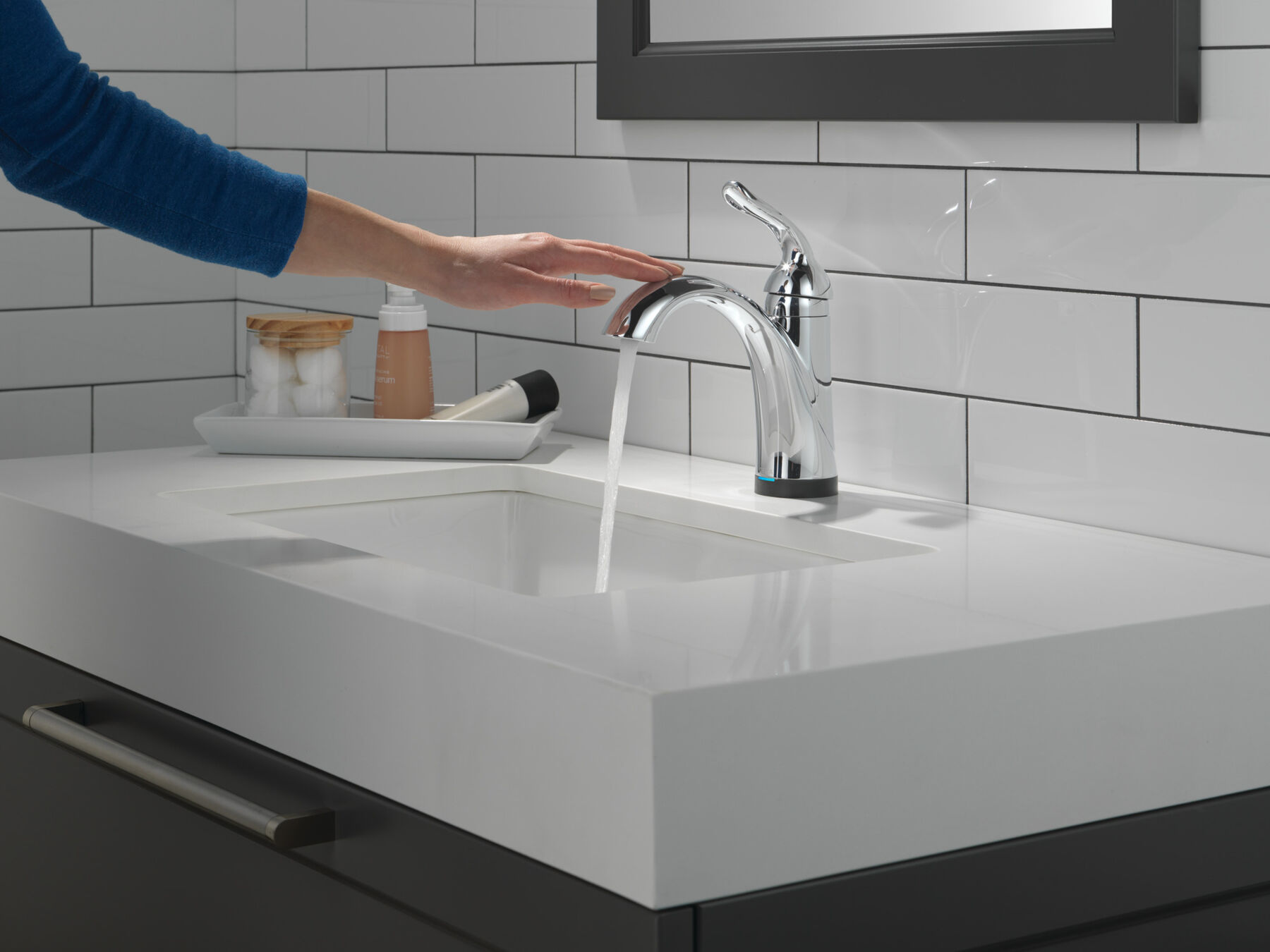 Touch2O® Bathroom Faucet with Touchless Technology, image 7