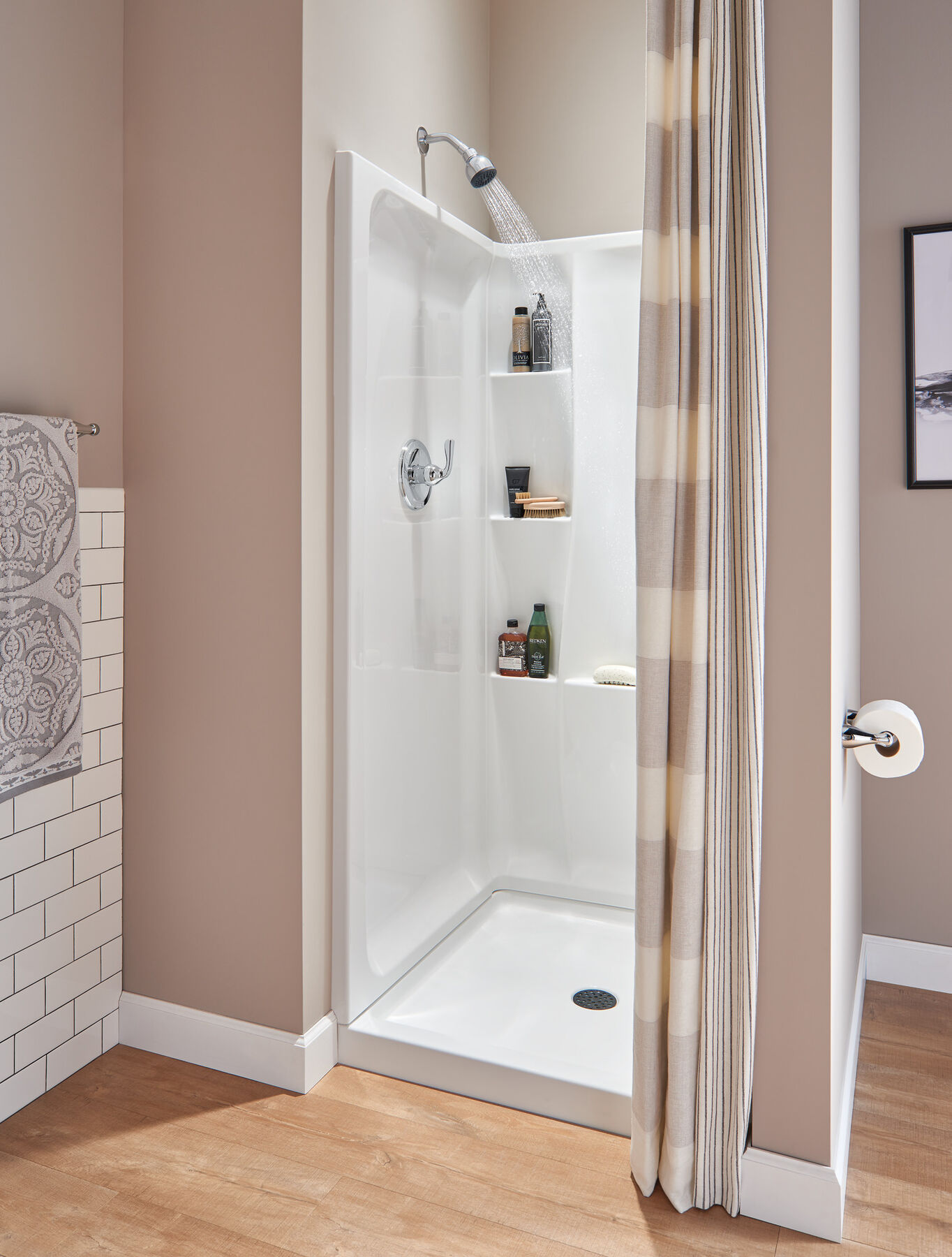 Juego de pared para ducha de 36" x 36", imagen 11