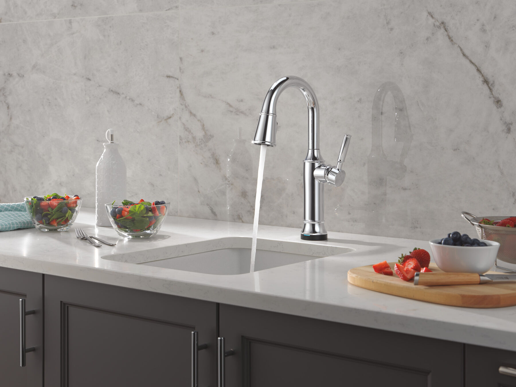 Touch2O® Bar / Prep Faucet with Touchless Technology, image 12