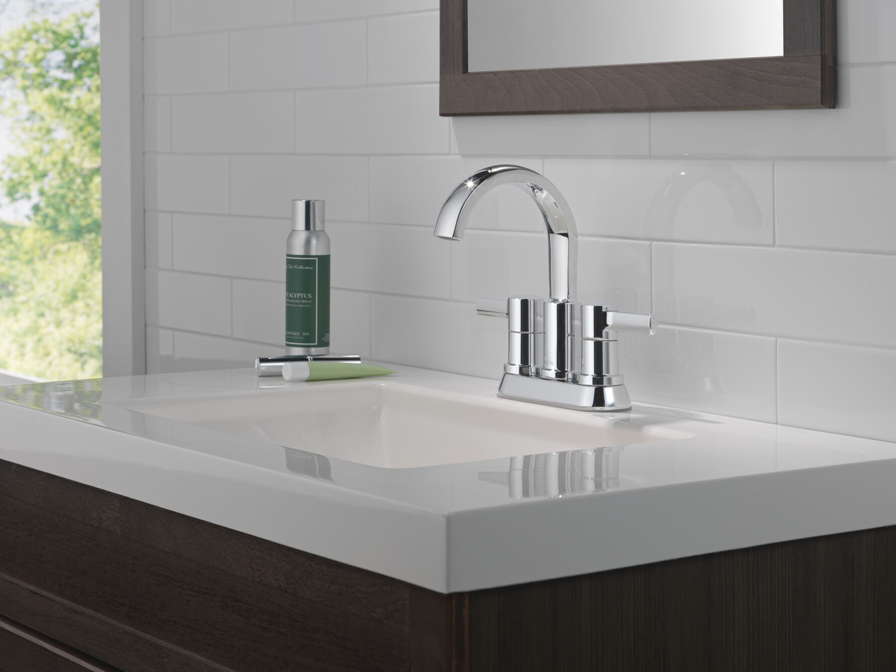 Llave para baño de combinación con dos manijas, imagen 3