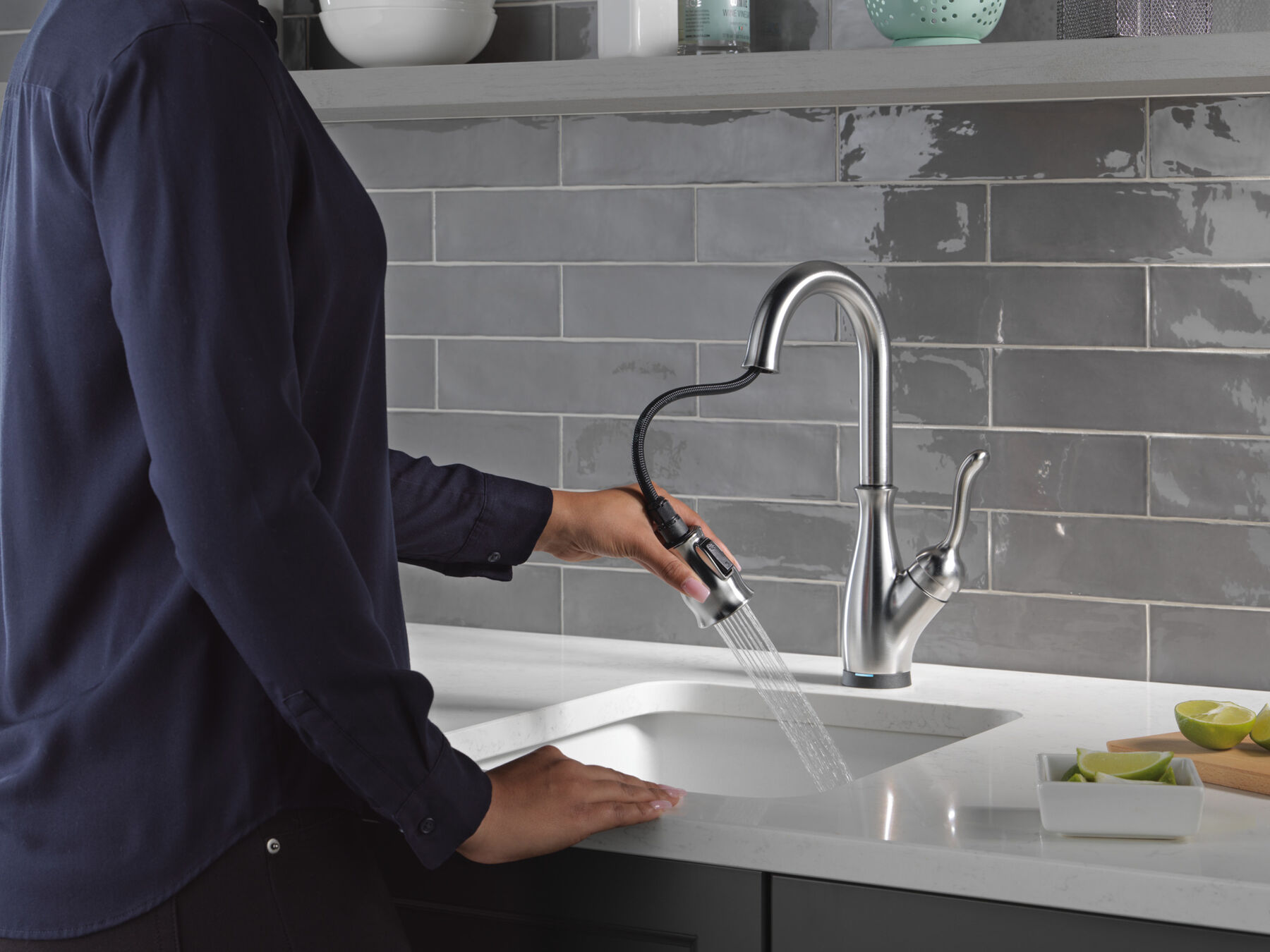 Touch2O® Bar / Prep Faucet with Touchless Technology, image 4