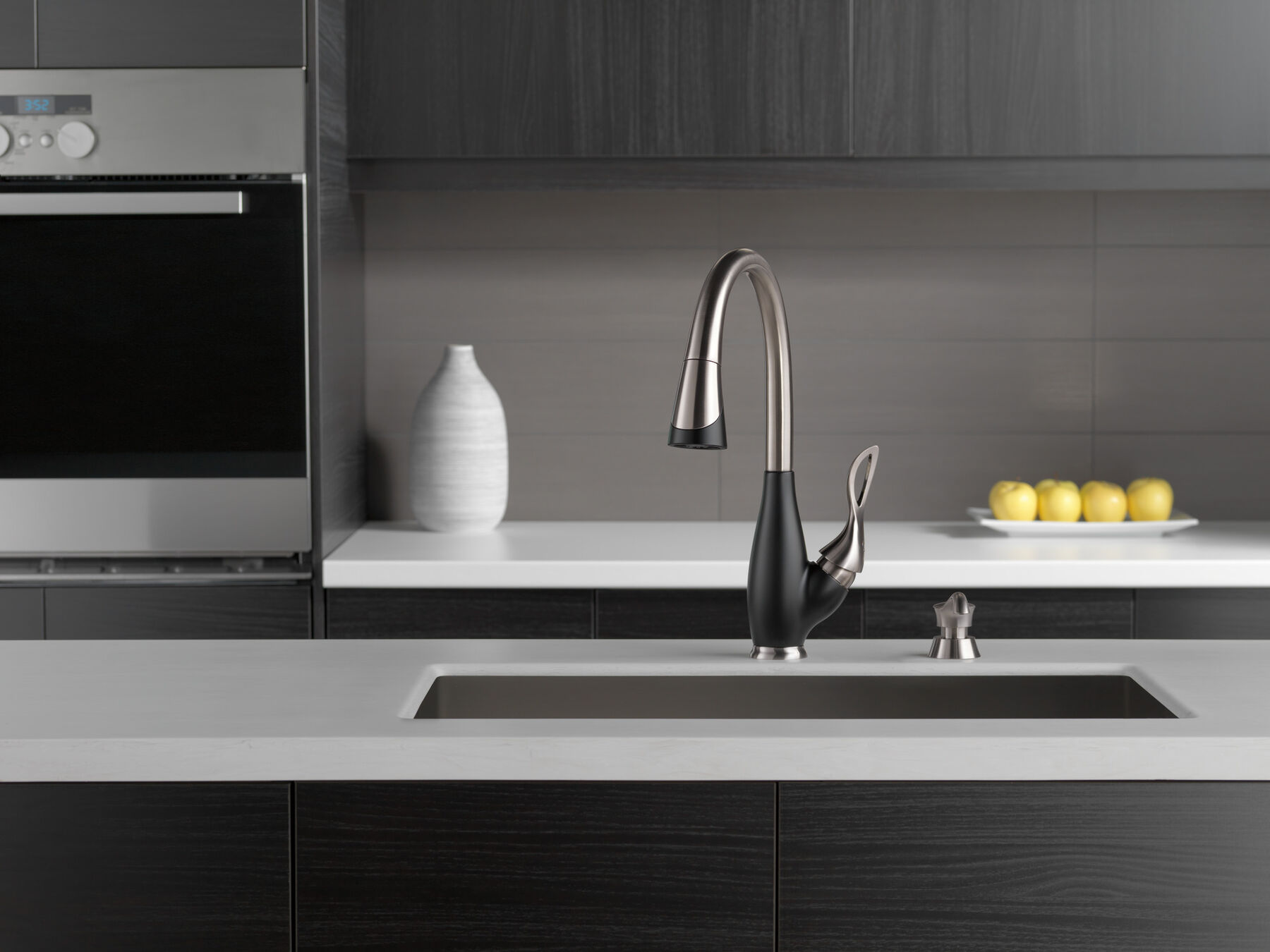 Llave para cocina monomando extensible con dispensador de jabón, imagen 1