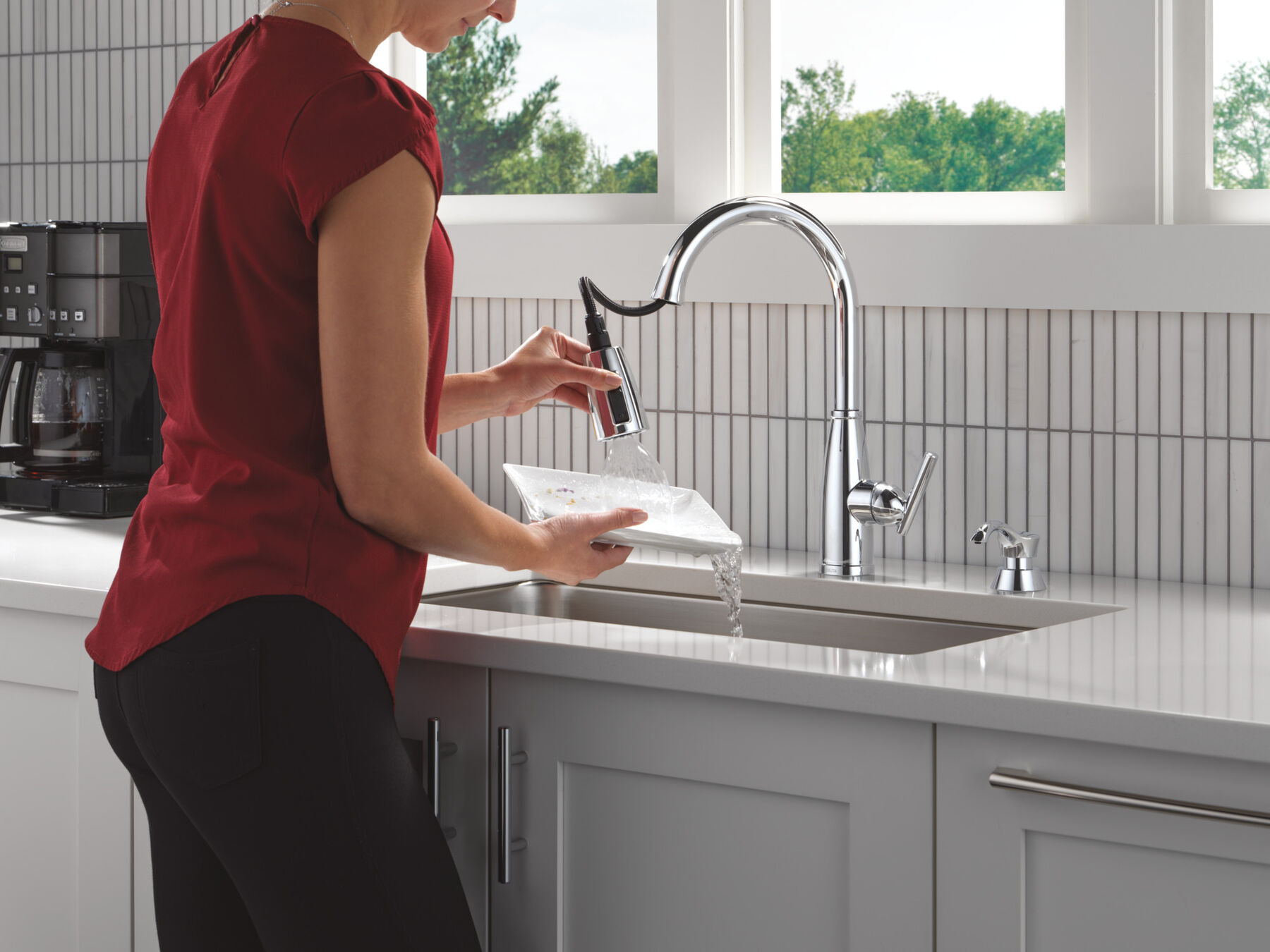 Llave para cocina monomando extensible con dispensador de jabón y tecnología ShieldSpray®, imagen 5