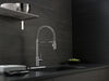 Llave para cocina extensible de una manija con tubo de salida con muelle con tecnología Touch<sub>2</sub>O®