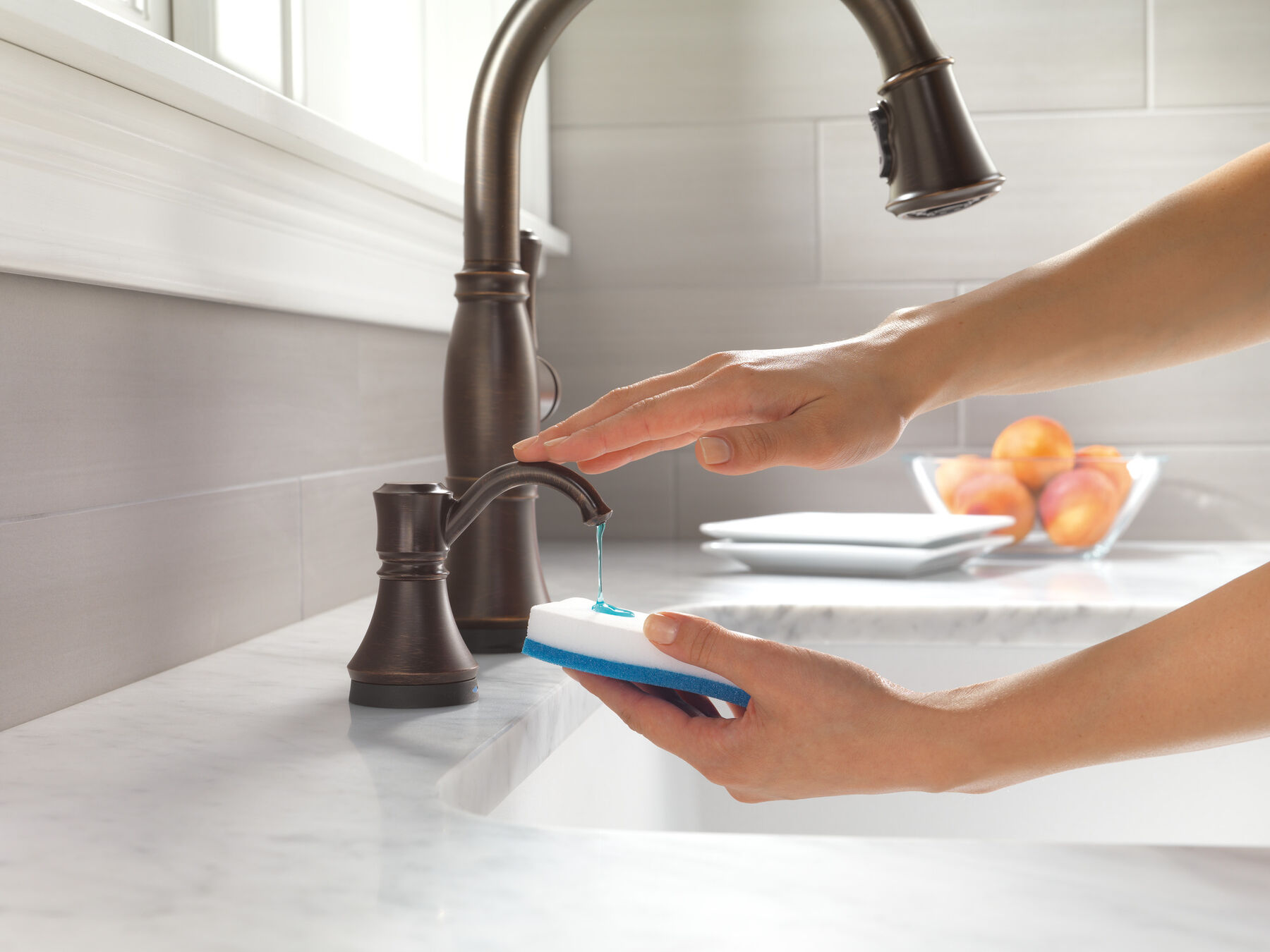 Llave para cocina monomando extensible con tecnologías Touch<sub>2</sub>O® y ShieldSpray®, imagen 13