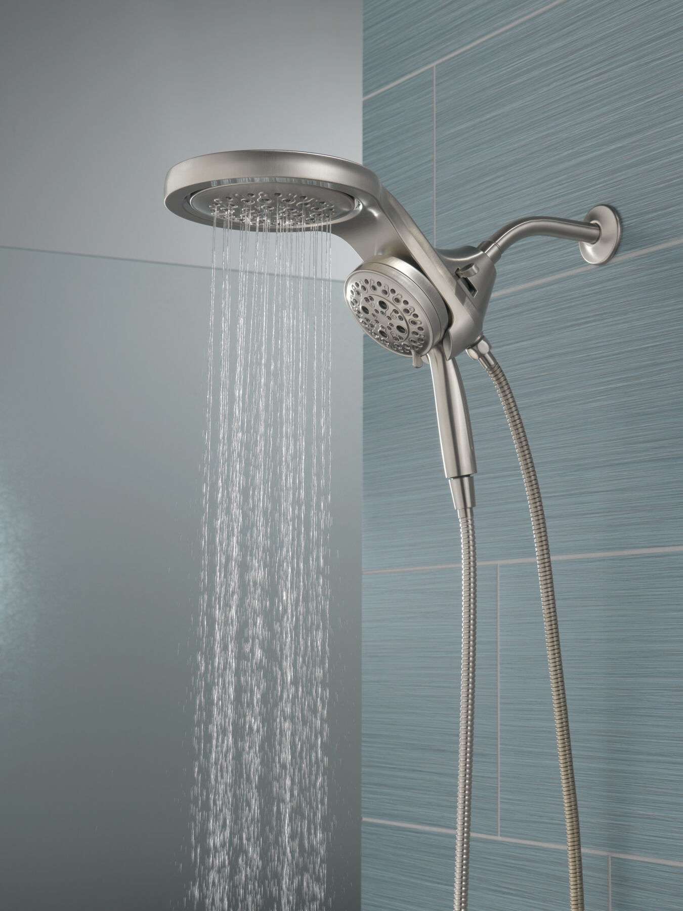 Dos en uno de 5 ajustes HydroRain H2O de 2.5GPM (producto recertificado), imagen 3
