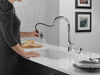 Llave para cocina monomando extensible con dispensador de jabón y tecnología ShieldSpray®