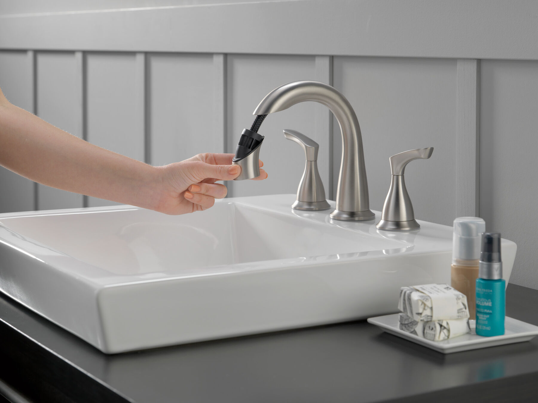 Llave para baño extensible independiente de dos manijas, imagen 4