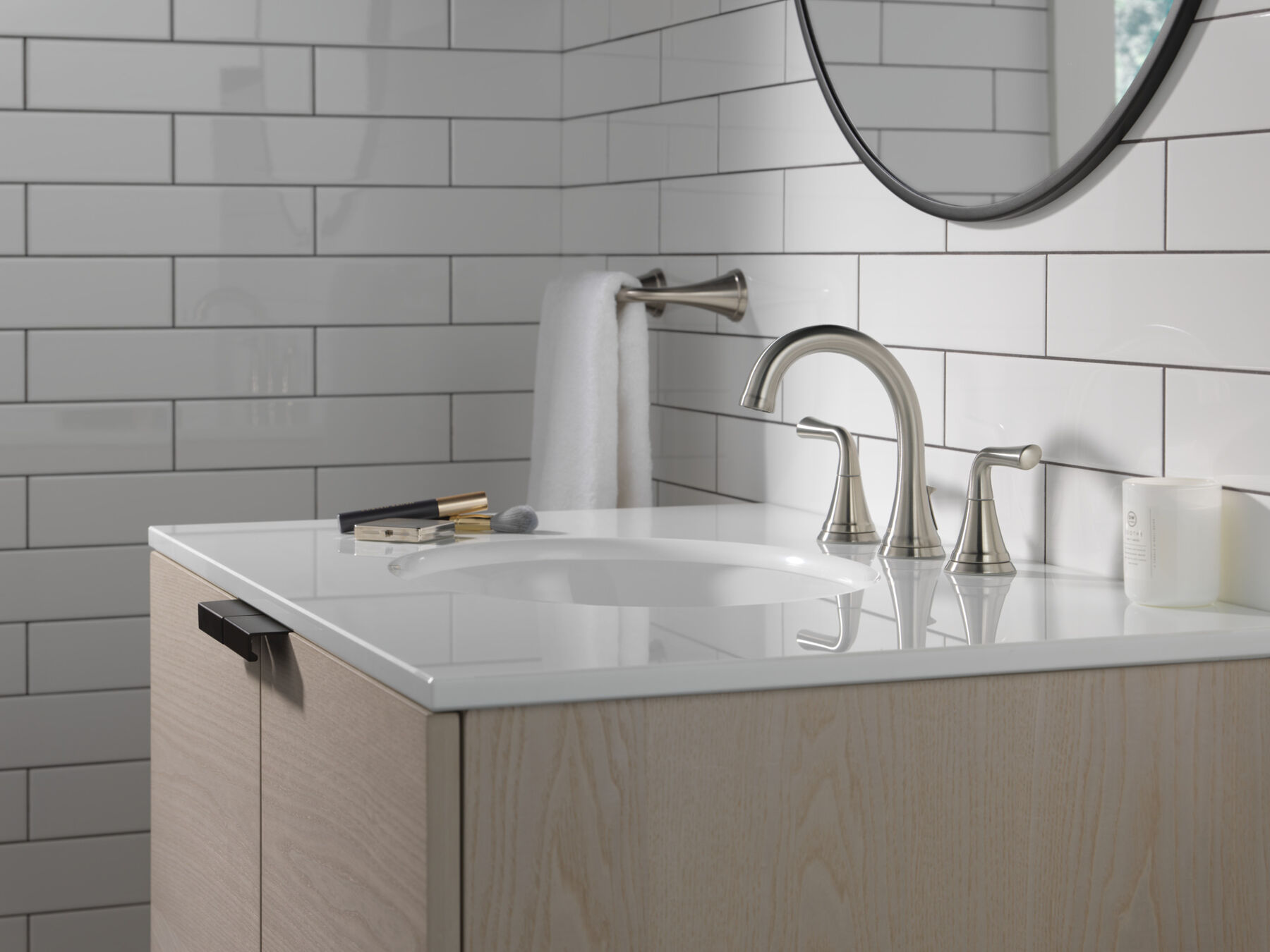 Llave para baño de extensión con dos manijas, imagen 2