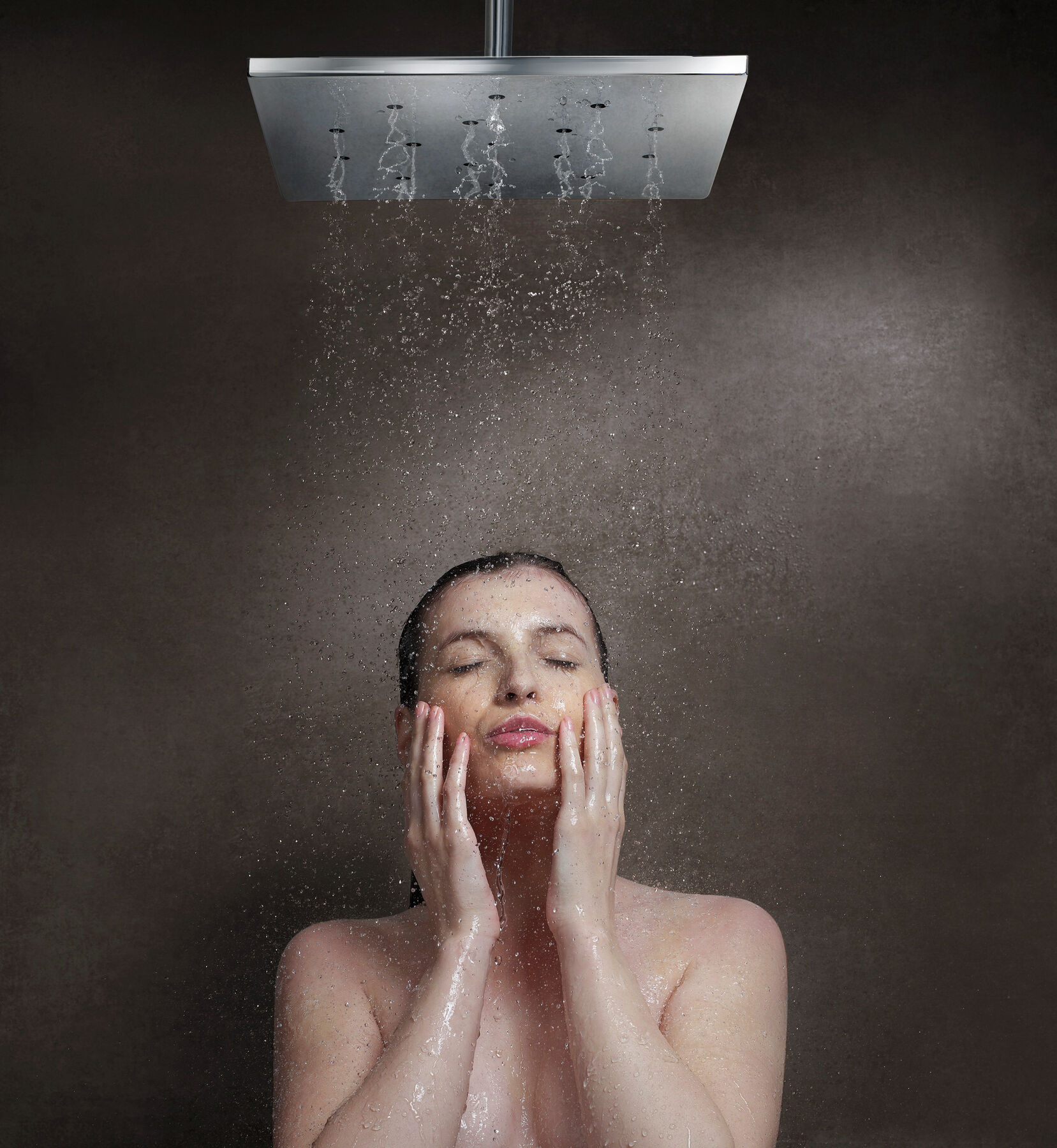 14" Square Showerhead with H<sub>2</sub>Okinetic® Technology, image 12