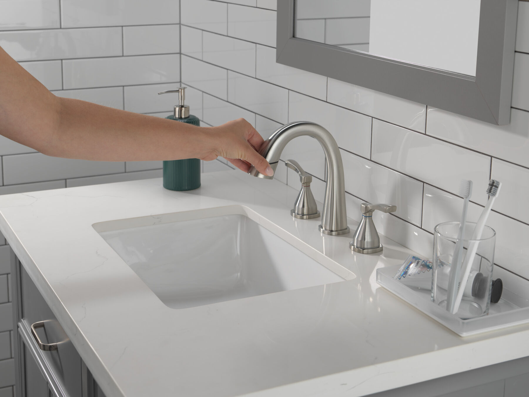 Llave para baño extensible independiente de dos manijas, imagen 4