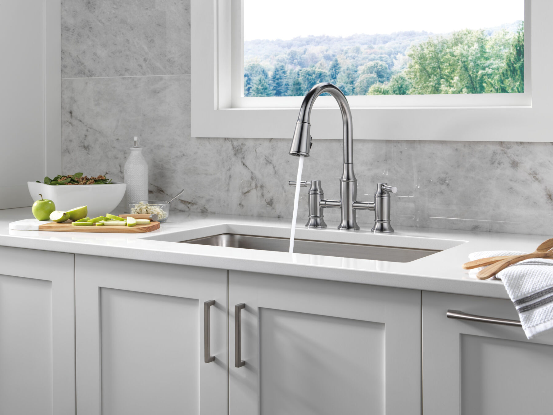 Llave para cocina tipo puente extensible con dos manijas, imagen 7