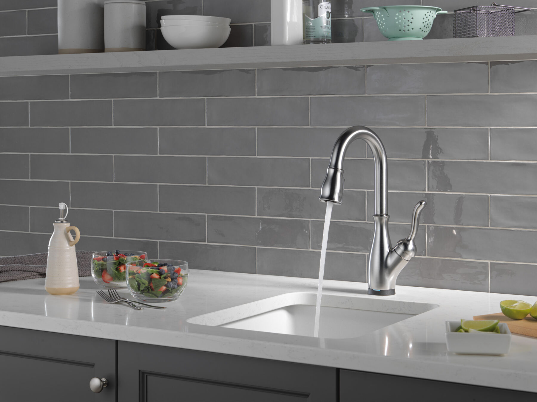 Touch2O® Bar / Prep Faucet with Touchless Technology, image 12
