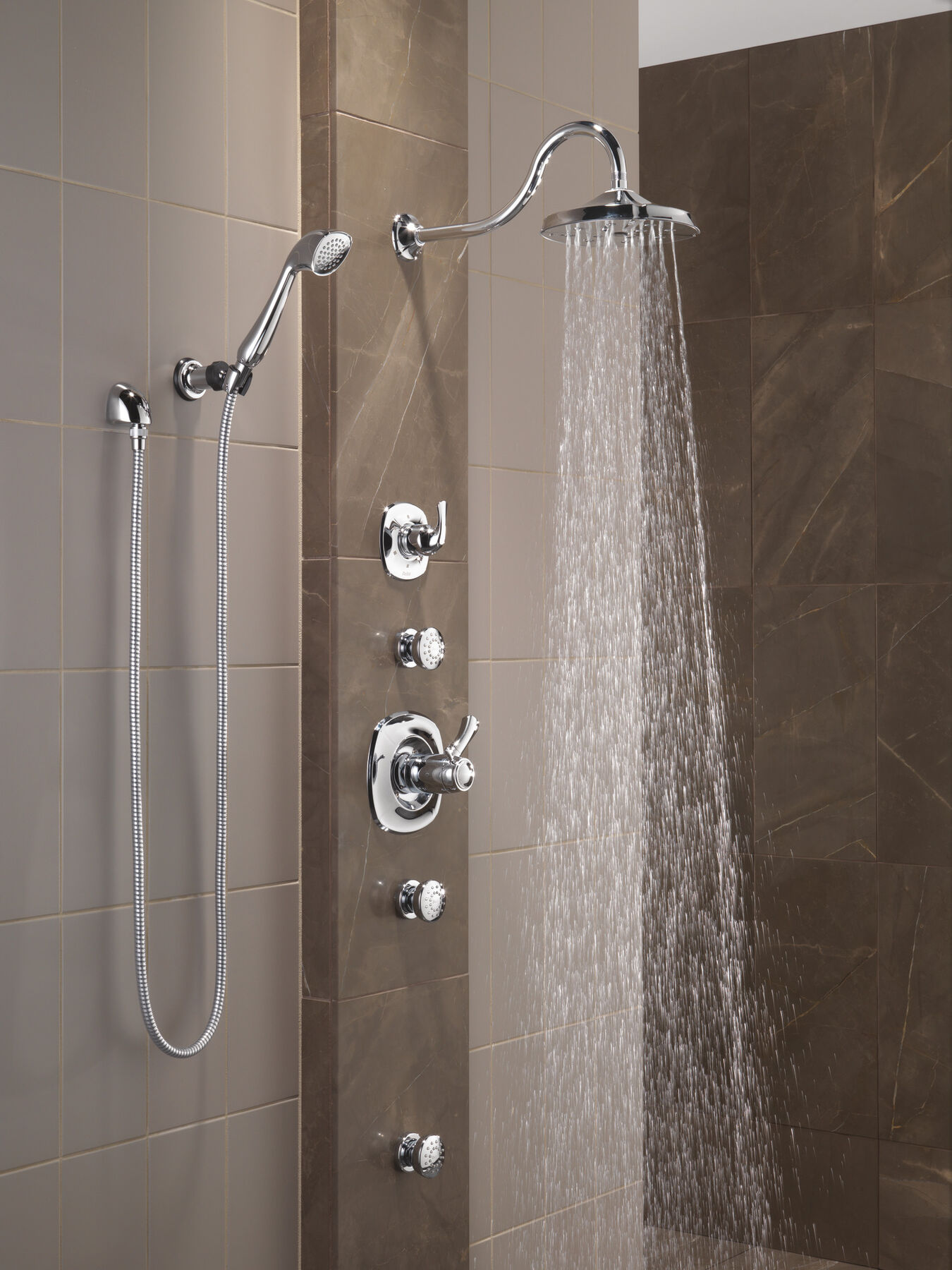 Terminación de ducha TempAssure® serie 17T con H2Okinetic®, imagen 1