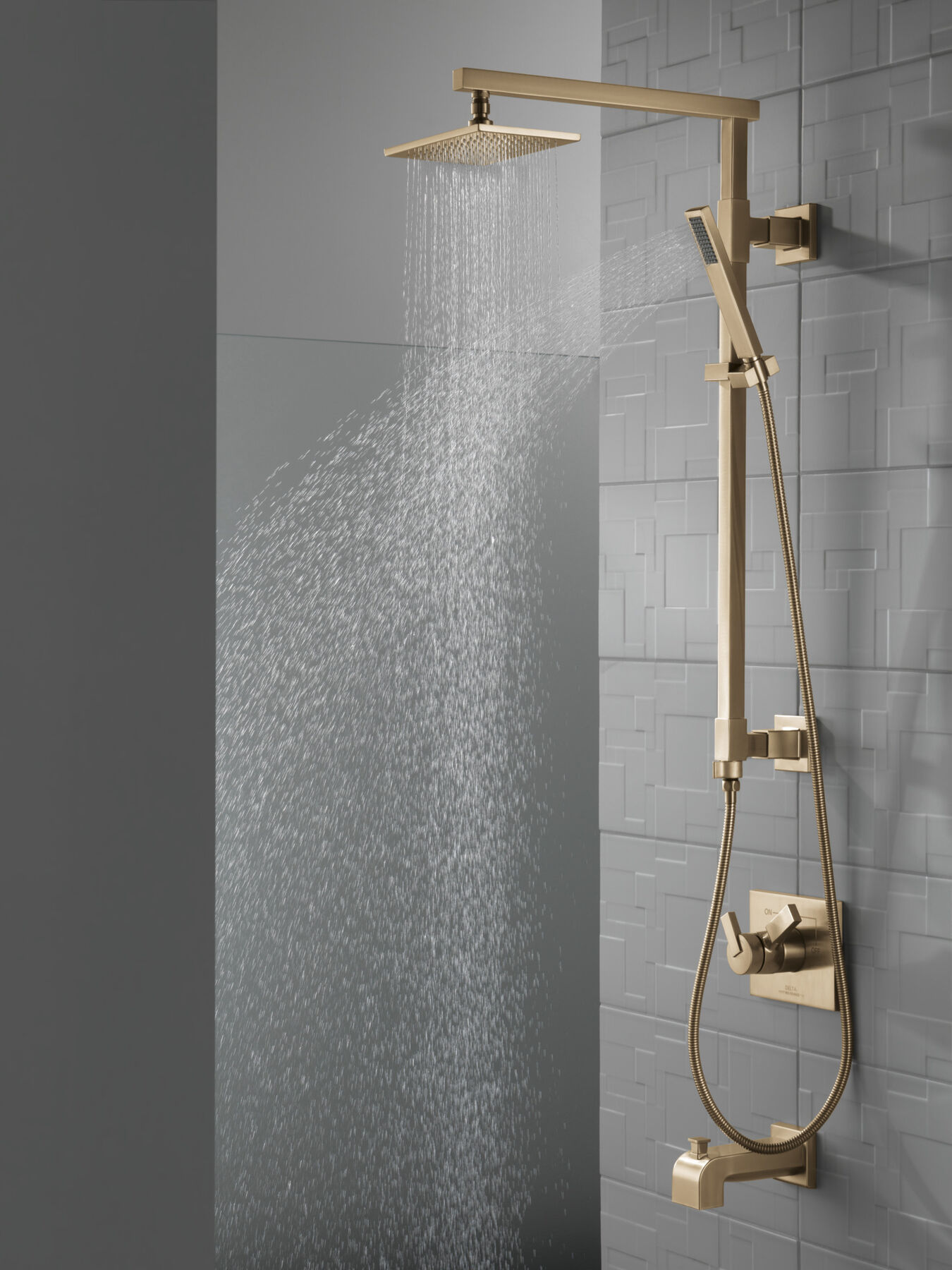 Emerge® 26" Angular Shower Column, image 3
