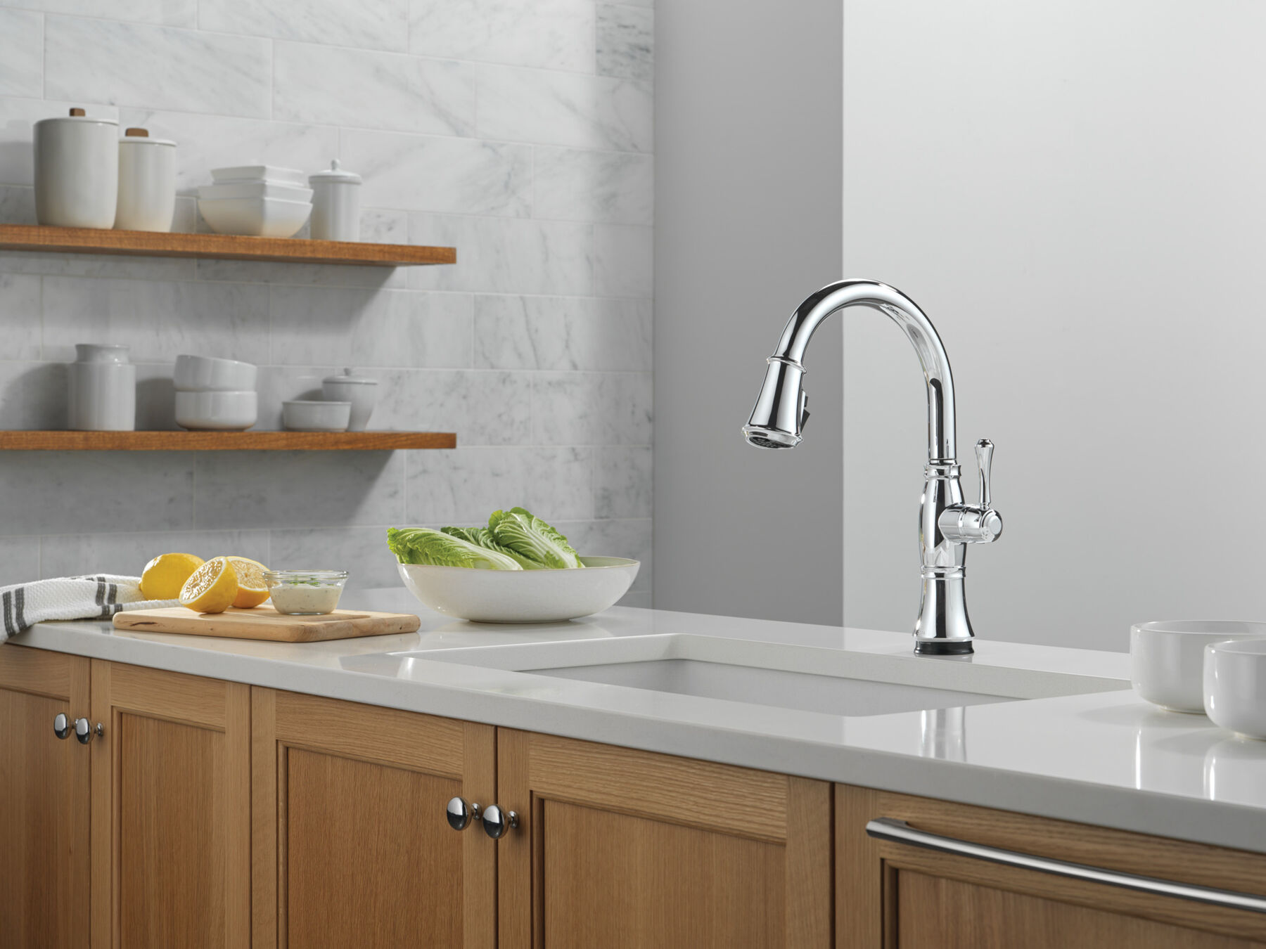 Touch<sub>2</sub>O® Technology Kitchen Faucet with Touchless Technology, image 14