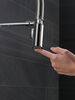 Llave para cocina extensible de una manija con tubo de salida con muelle (producto recertificado)