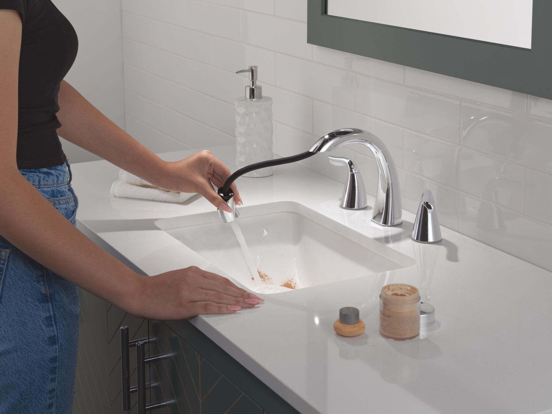 Llave para baño extensible independiente de dos manijas, imagen 7