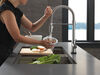 Llave para cocina Touch2O® con tecnología Touchless