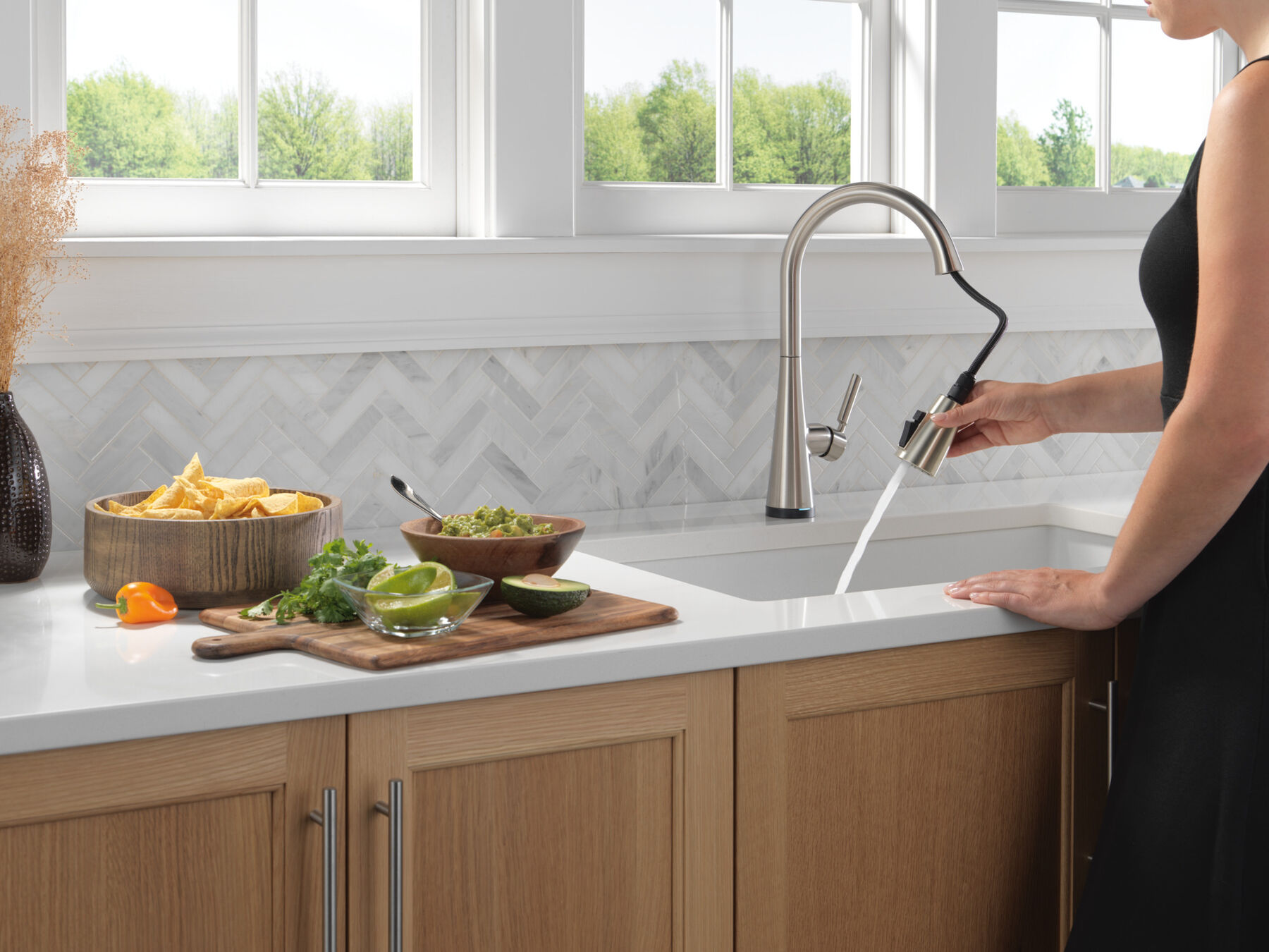 Llave para cocina monomando extensible con tecnologías Touch<sub>2</sub>O® y ShieldSpray®, imagen 4