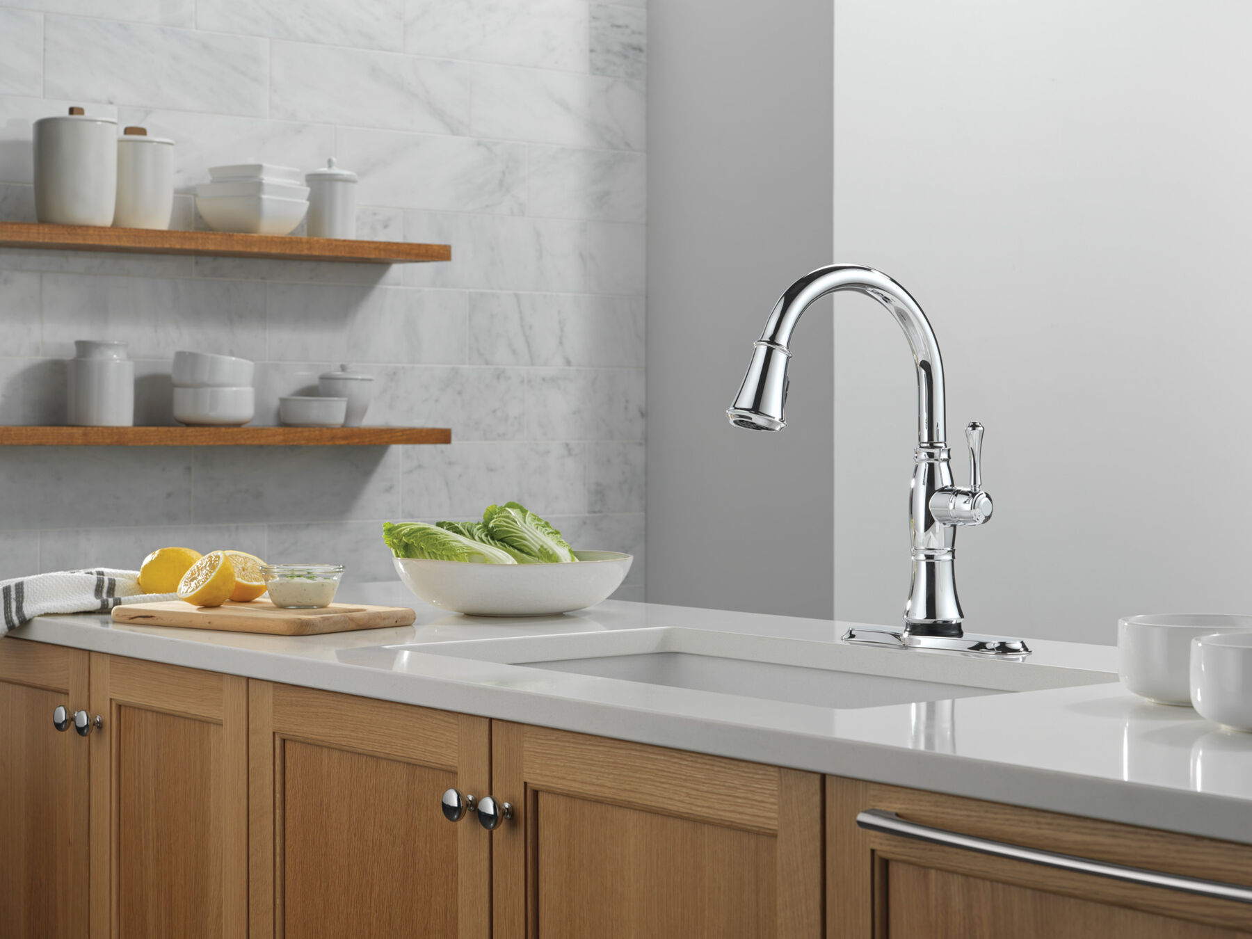 Touch<sub>2</sub>O® Technology Kitchen Faucet with Touchless Technology, image 8