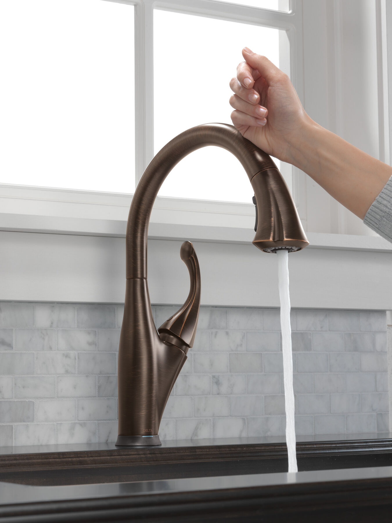 Llave para cocina monomando extensible con tecnologías Touch<sub>2</sub>O® y ShieldSpray®, imagen 13